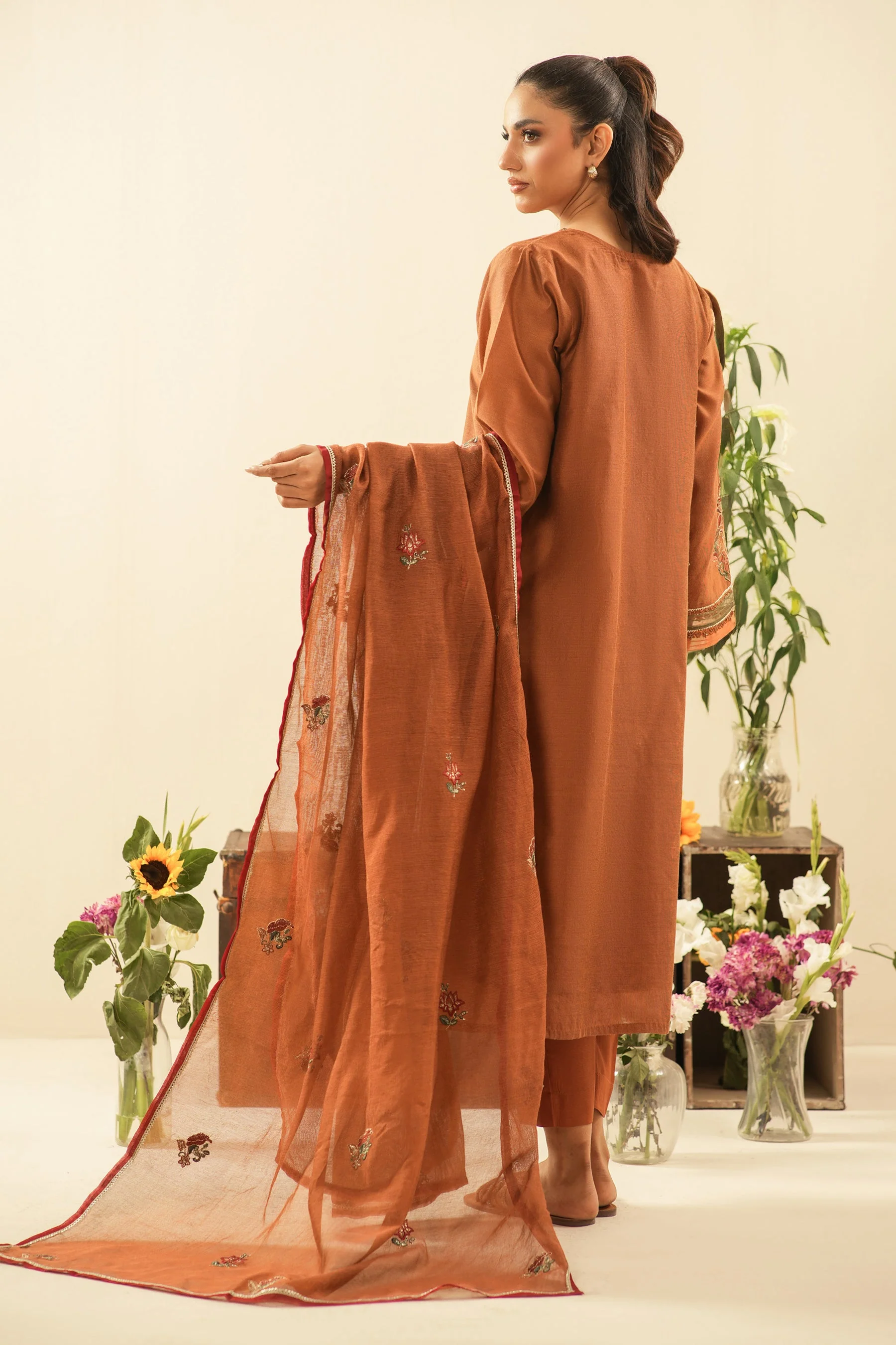 STITCHED EMBROIDERED COTTON NET SUIT (FACTORY E-OUTLET) - Image 6