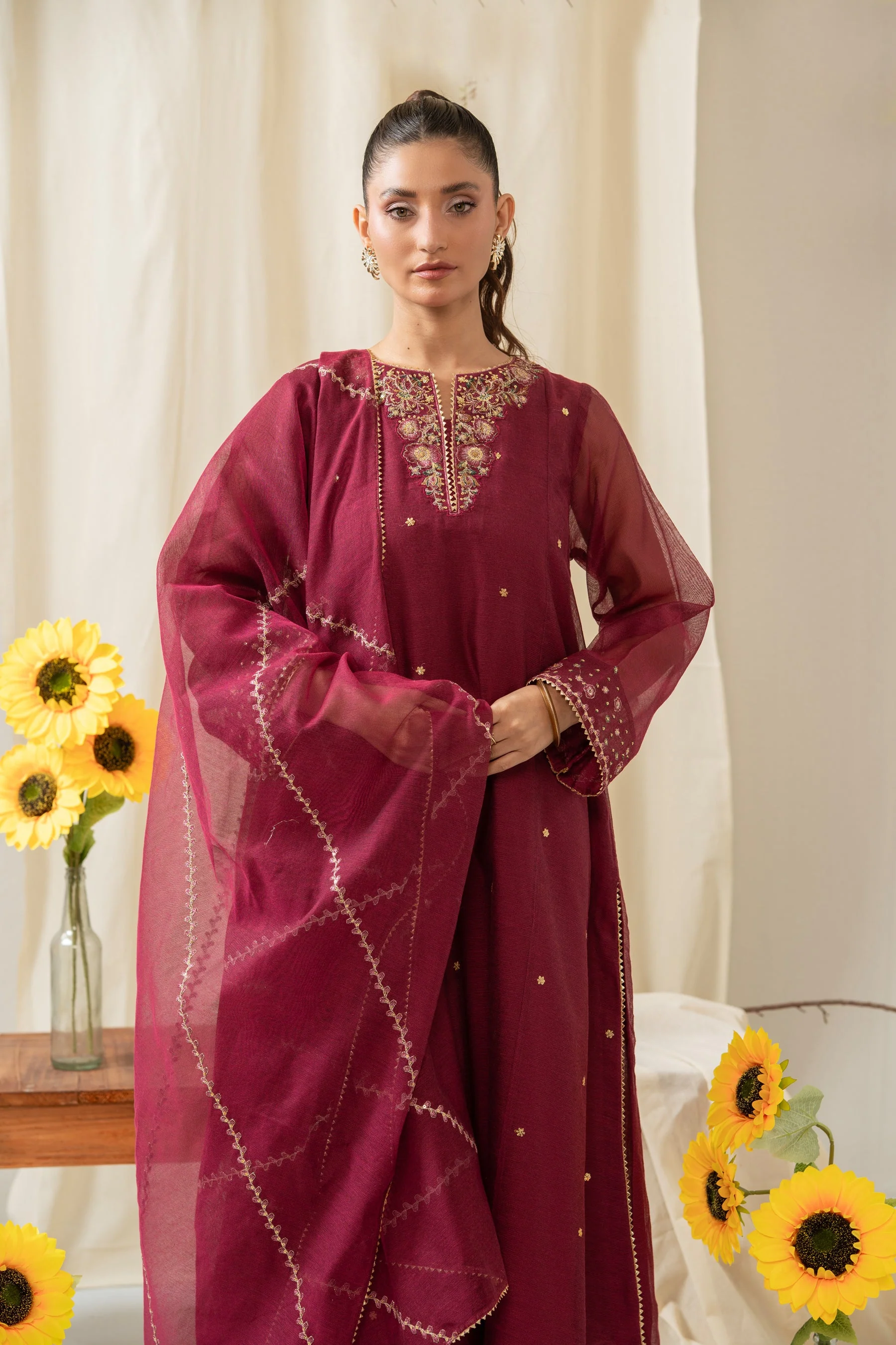STITCHED EMBROIDERED KHADDI NET SUIT (FACTORY E-OUTLET) - Image 6