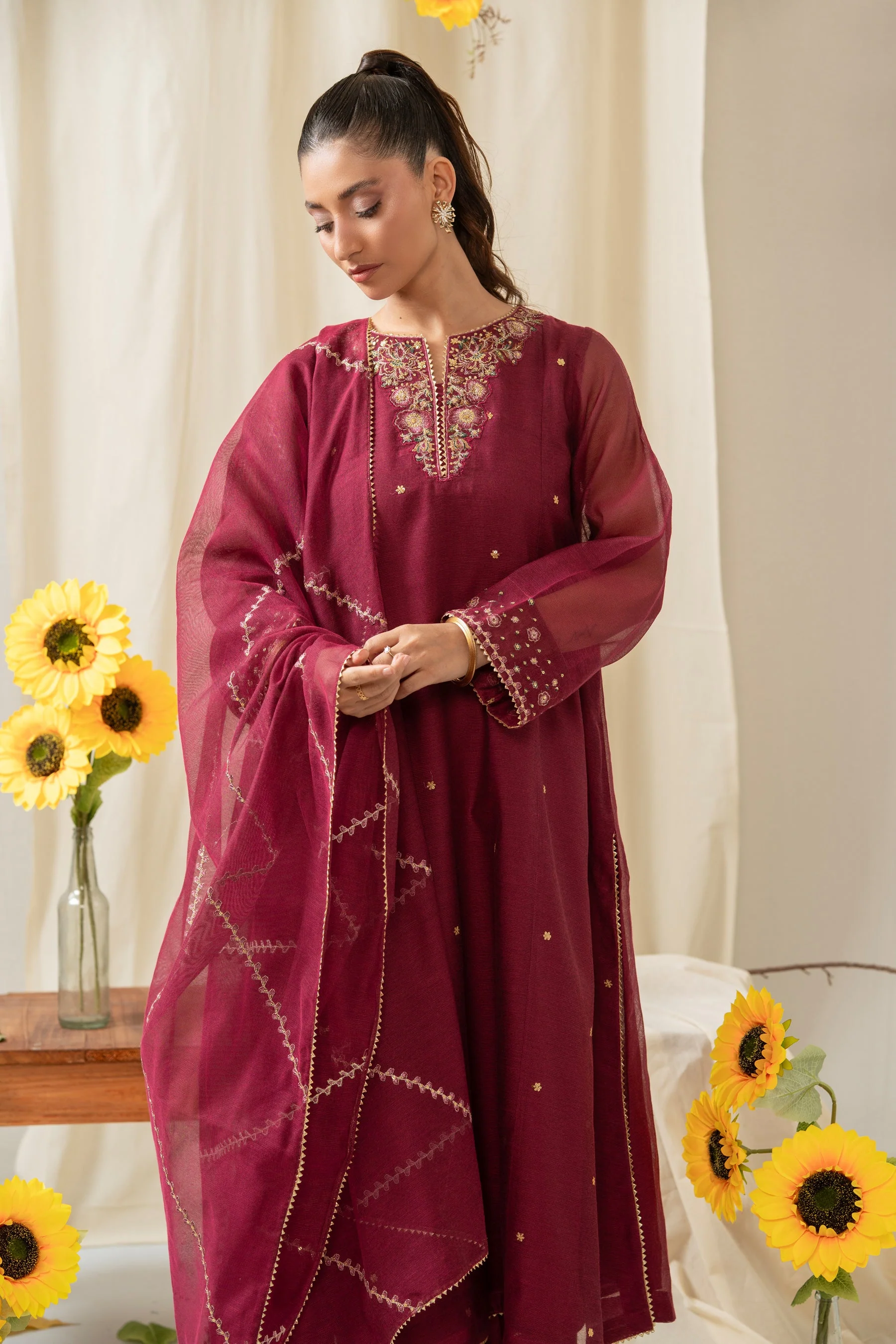 STITCHED EMBROIDERED KHADDI NET SUIT (FACTORY E-OUTLET) - Image 7