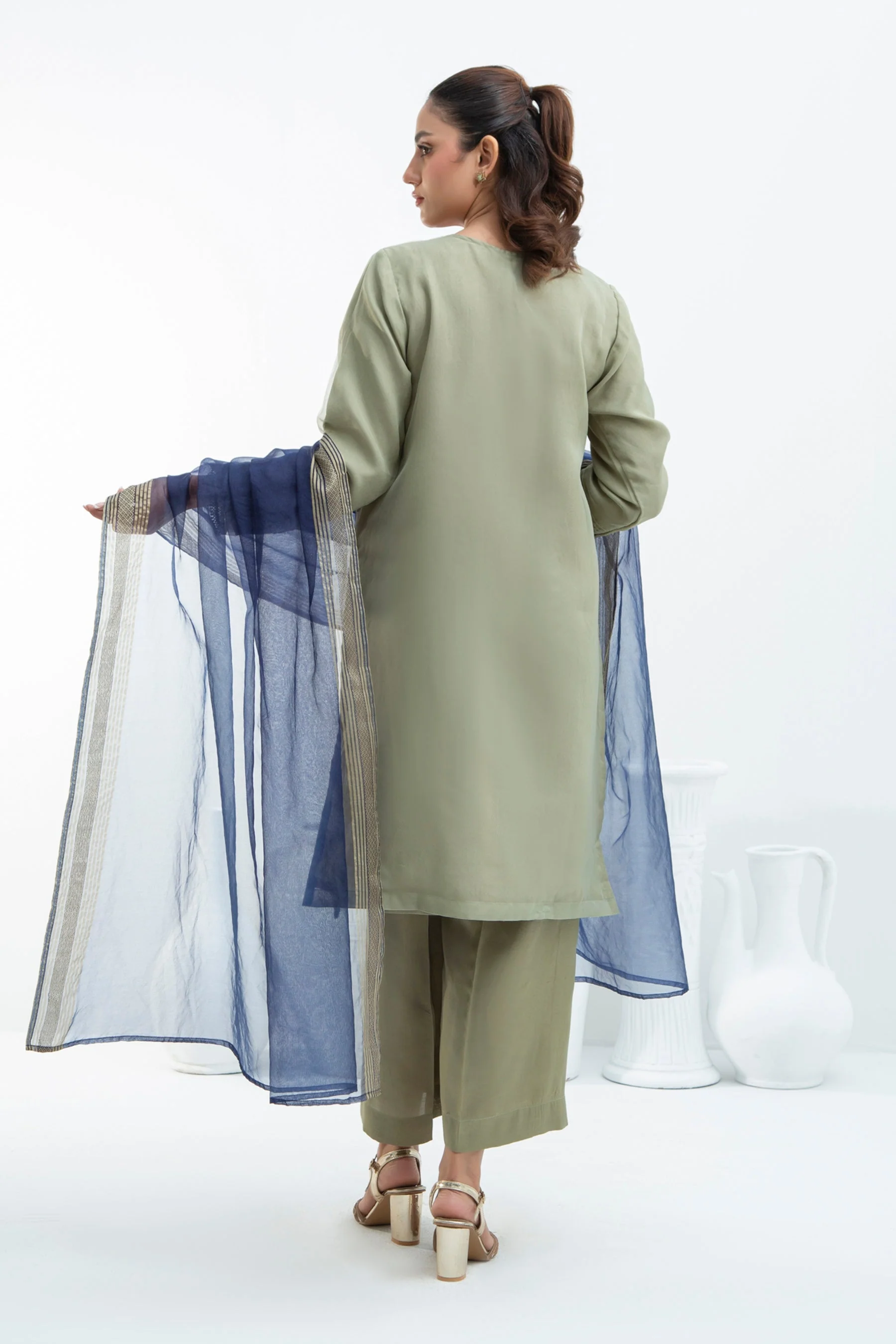 STITCHED EMBROIDERED ORGANZA  SUIT (FACTORY E-OUTLET) - Image 4