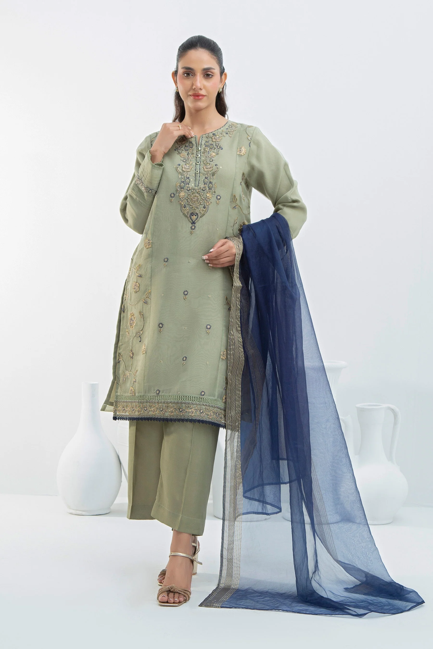 STITCHED EMBROIDERED ORGANZA  SUIT (FACTORY E-OUTLET) - Image 5