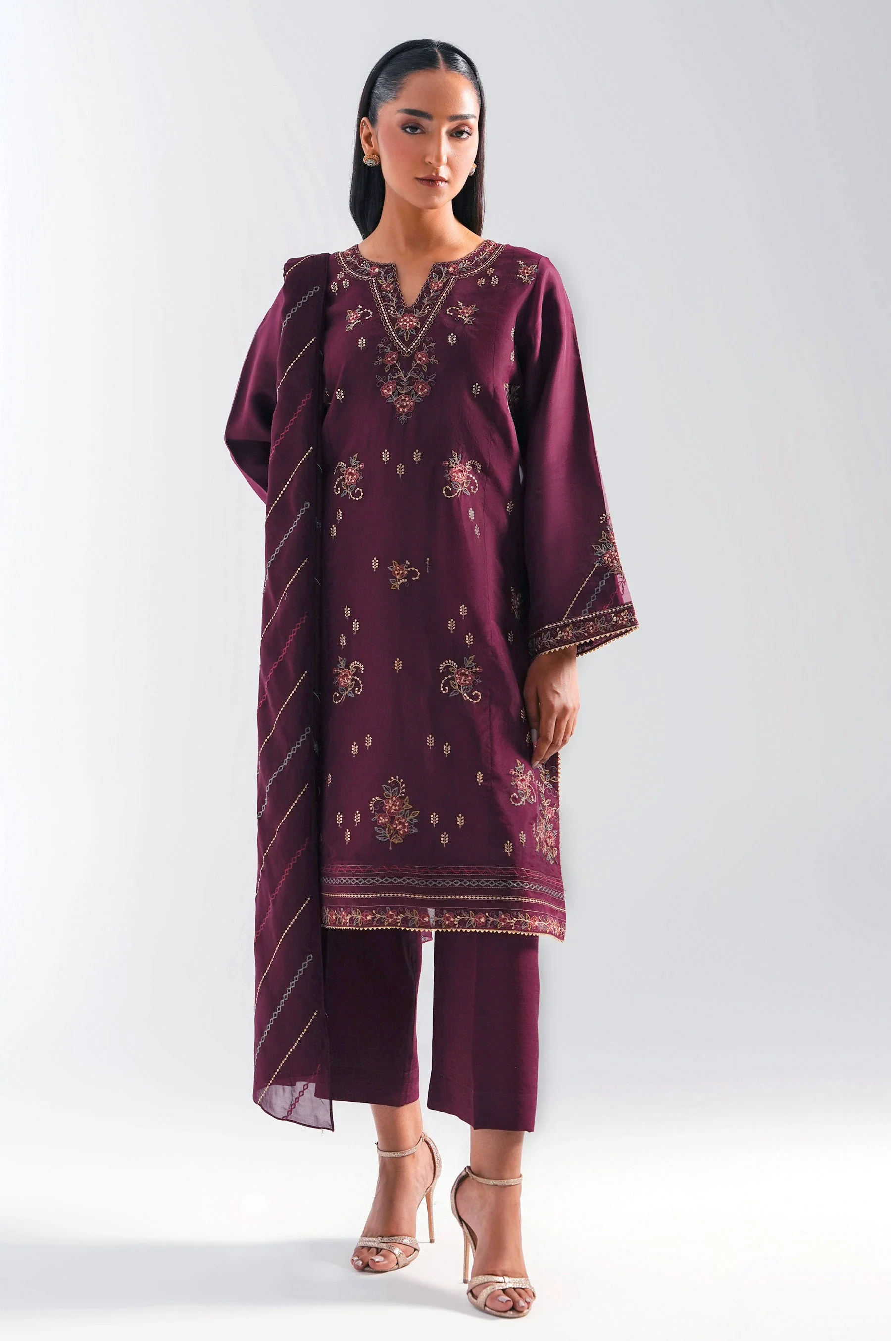 EMBROIDERED DUPATTA (FACTORY E-OUTLET)
