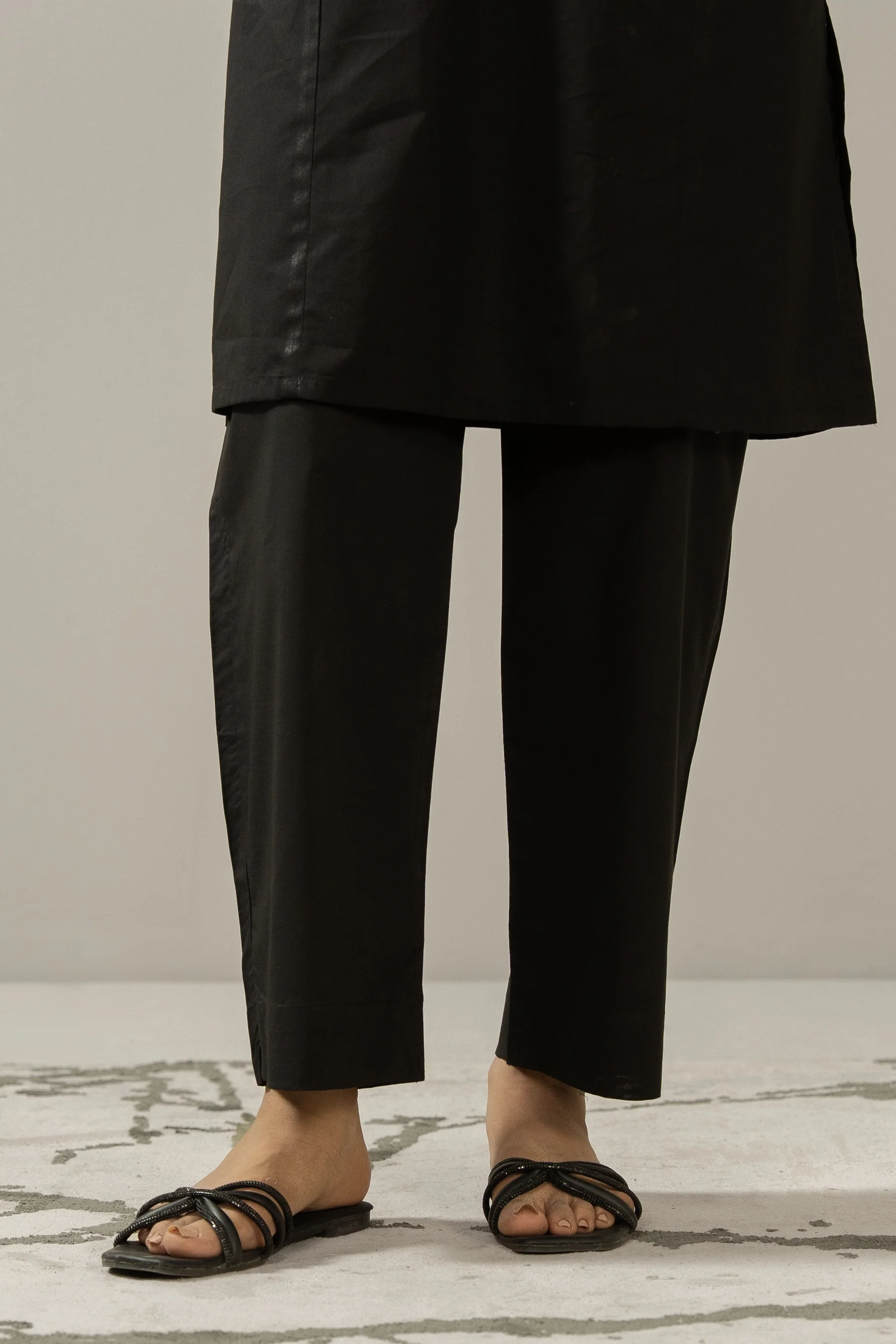 STYLIZED CAMBRIC STITCHED STRAIGHT PANTS