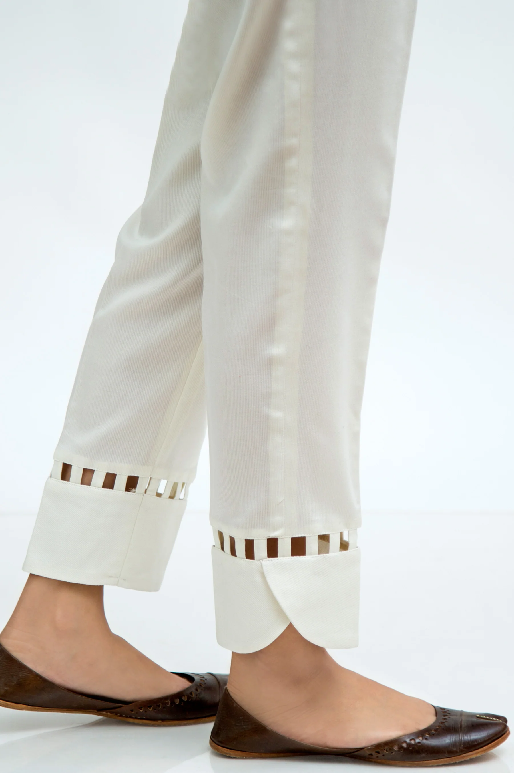 Stylized Cottel Cigarette Pants- White - Image 3