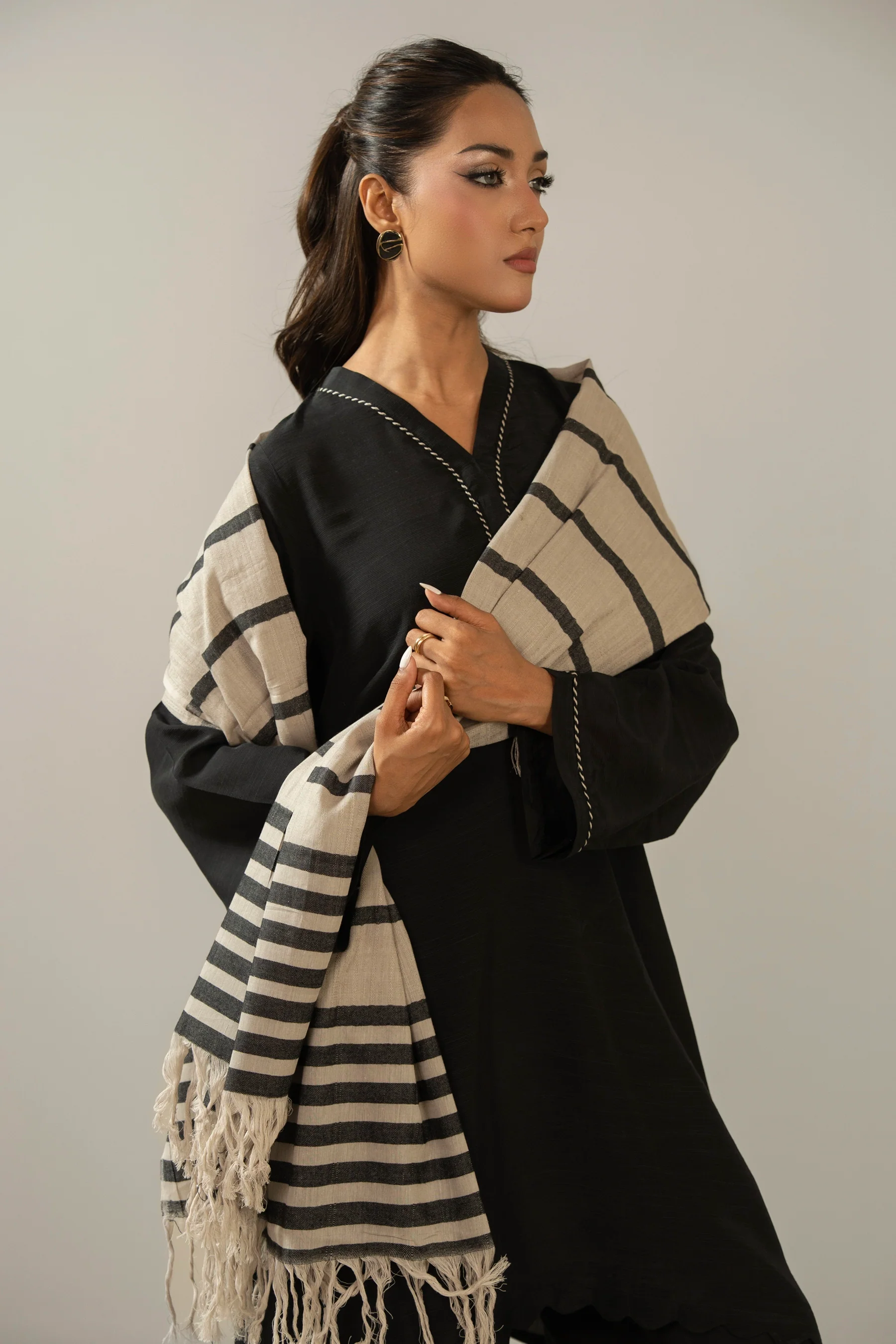 STYLIZED RAW SILK STITCHED 3 PIECE SUIT - Image 5