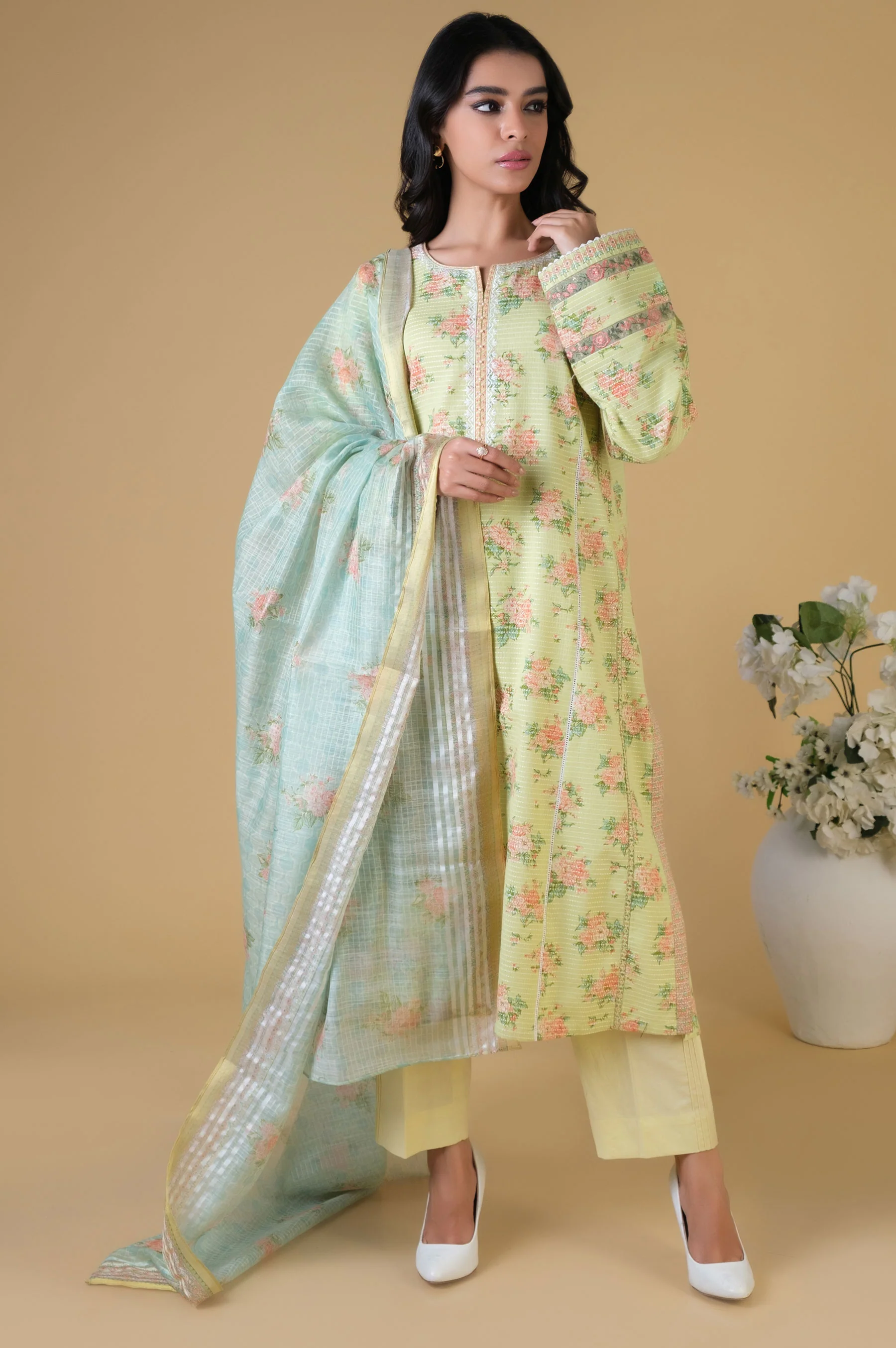 Unstitched 3 Piece Printed Dobby Lawn Suit - Image 3