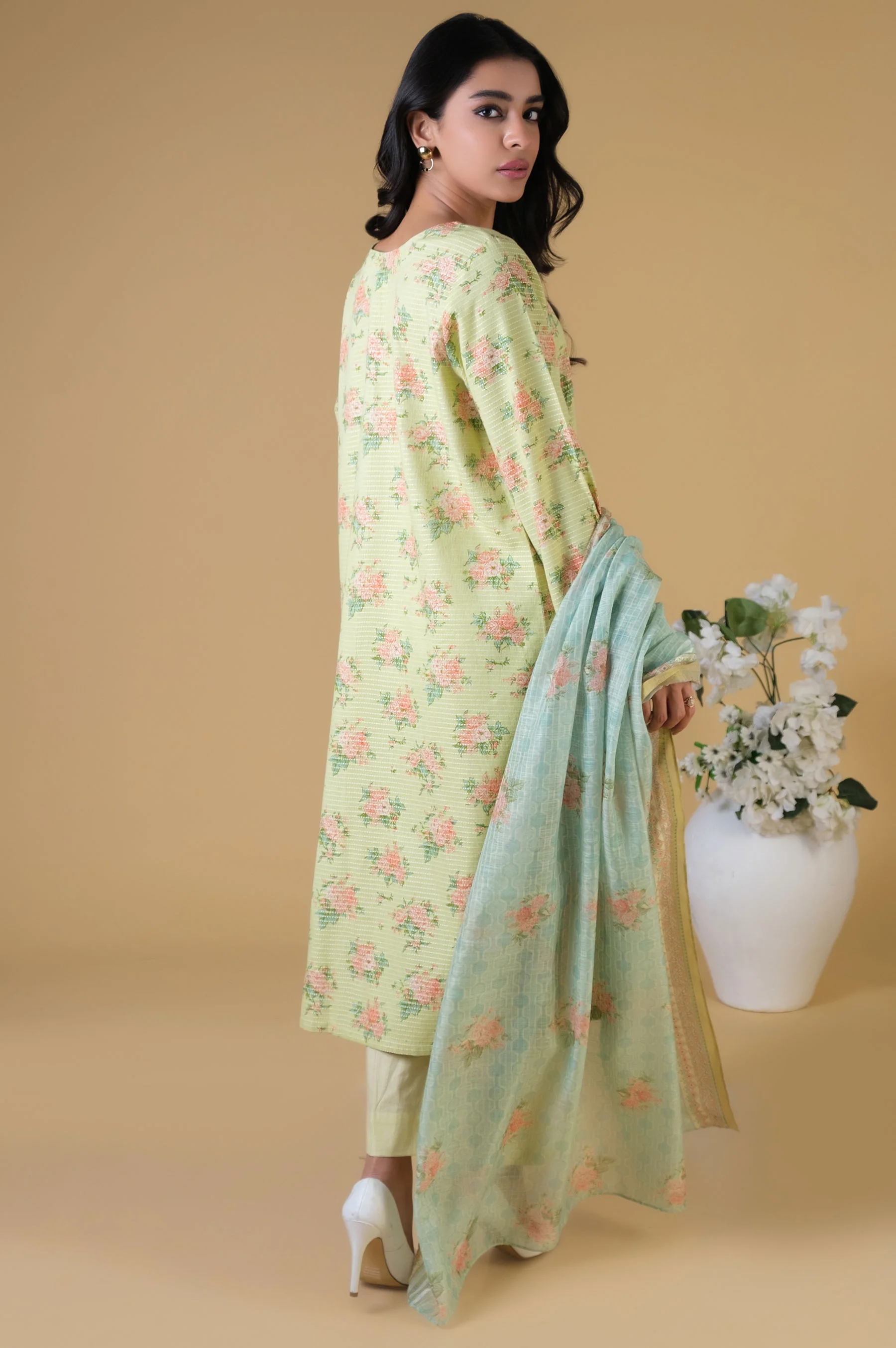 Unstitched 3 Piece Printed Dobby Lawn Suit - Image 5