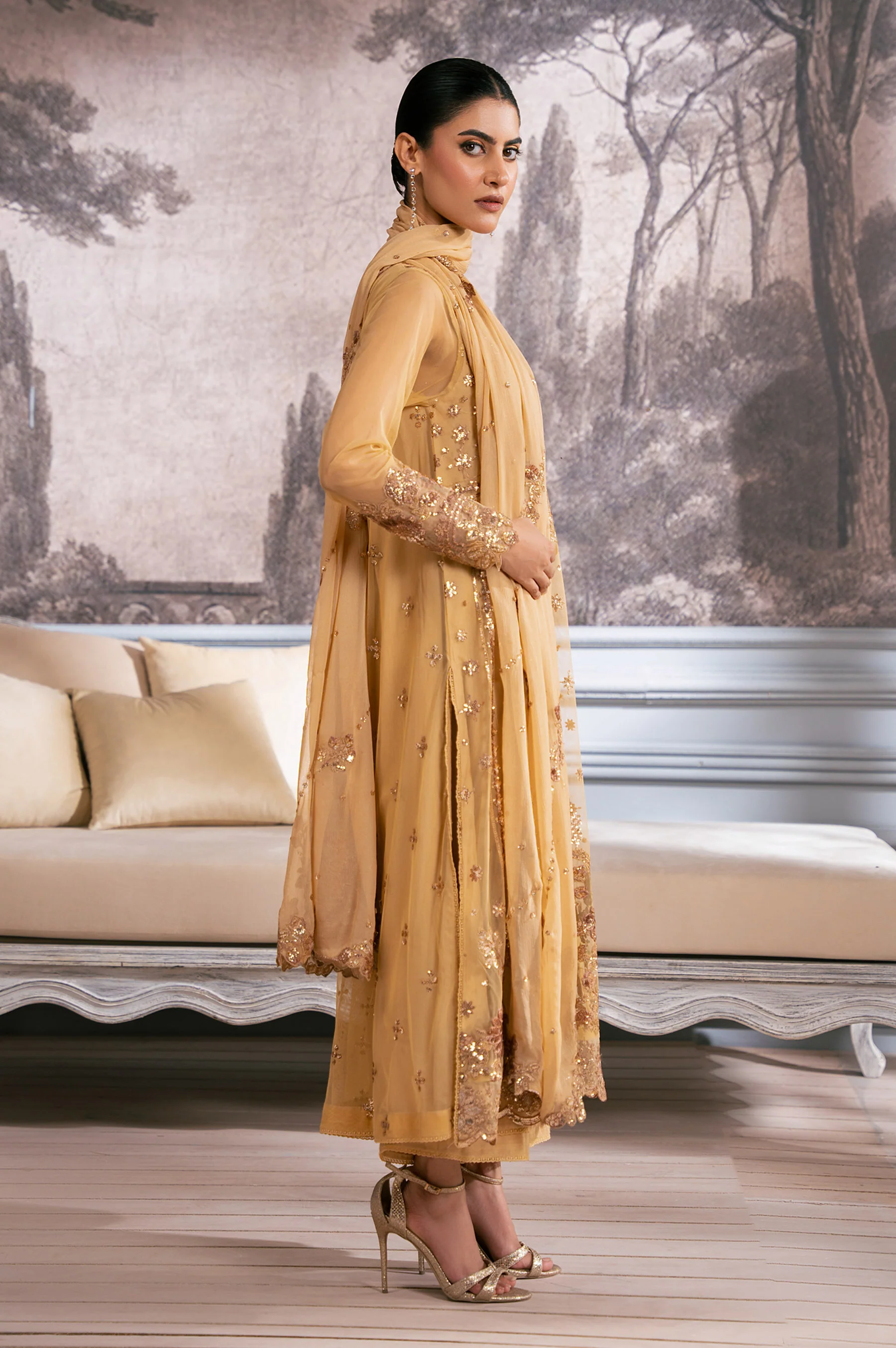 UNSTITCHED 3 PIECE EMBROIDERED SUIT - Image 11