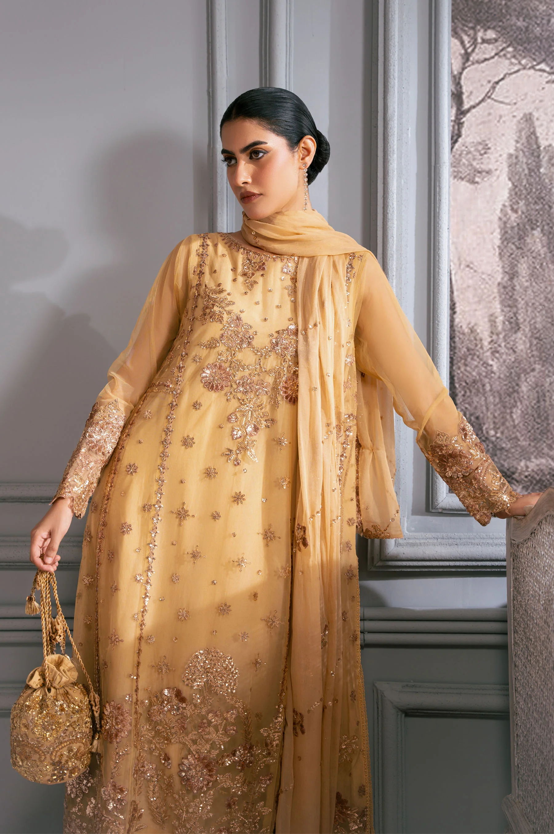 UNSTITCHED 3 PIECE EMBROIDERED SUIT - Image 4
