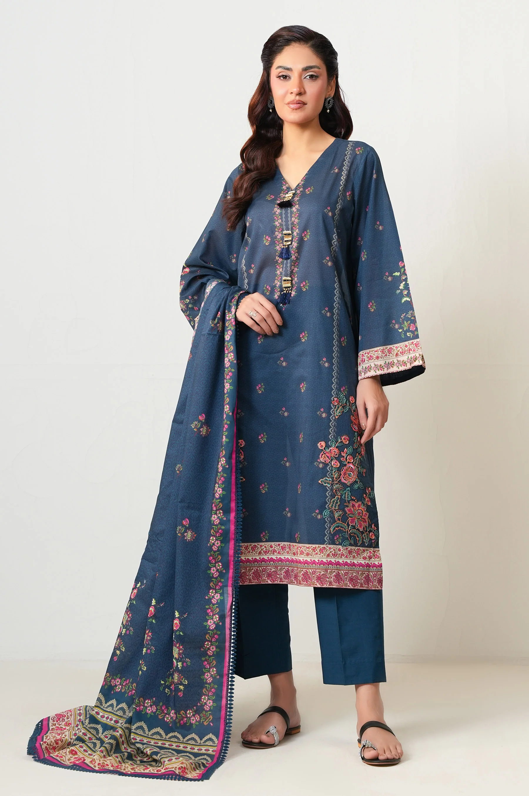 EMBROIDERED STITCHED DUPATTA (FACTORY E-OUTLET) - Image 6