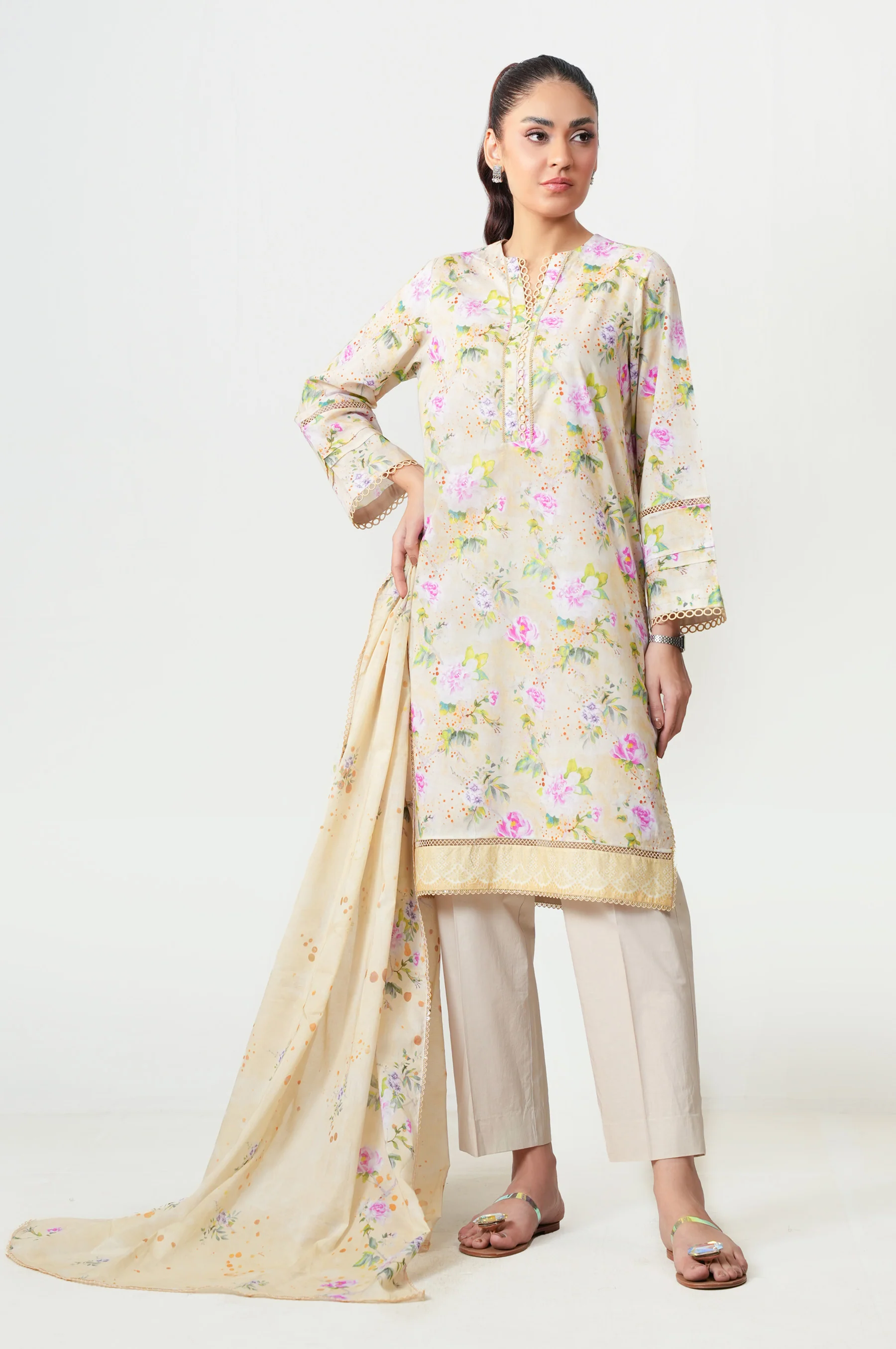 UNSTITCHED PRINTED SUIT