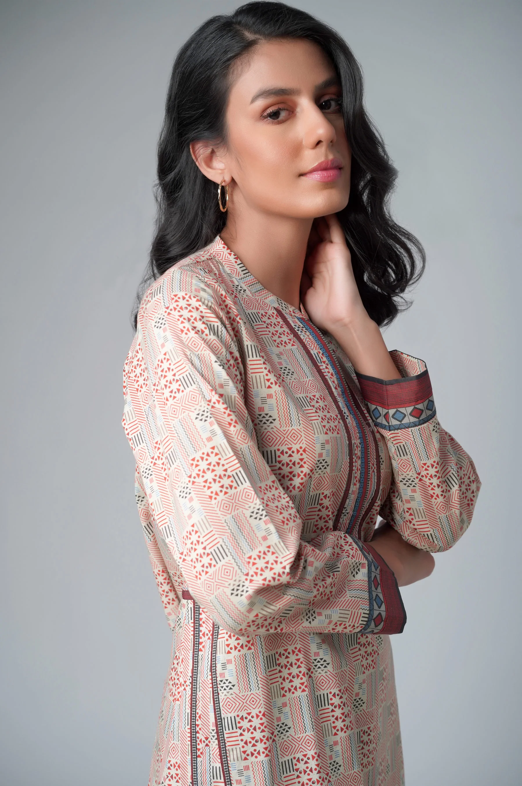 Unstitched 1 Piece Printed Lawn Shirt - Image 5
