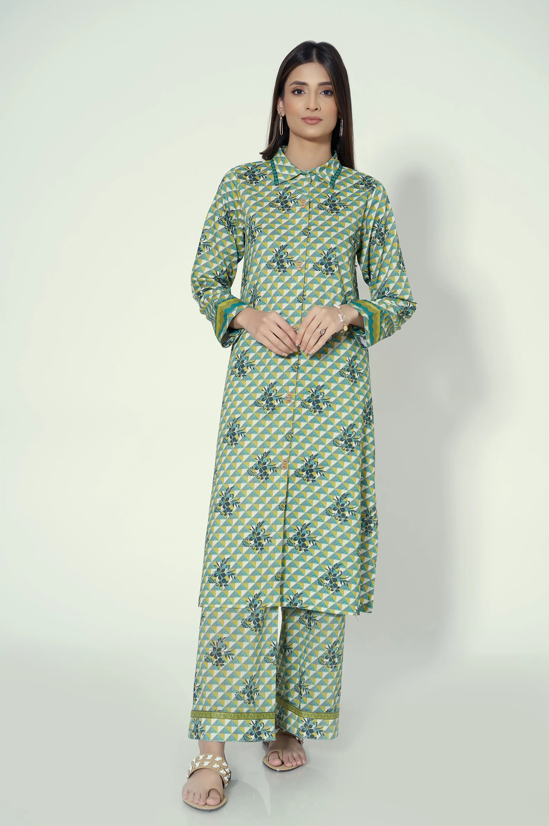 Unstitched 1 Piece Printed Lawn Shirt - Image 2