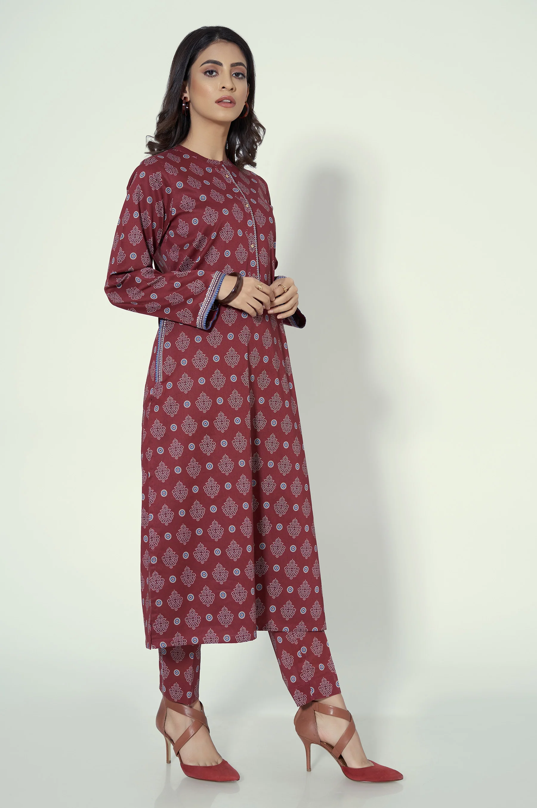 Unstitched 1 Piece Printed Lawn Shirt - Image 2