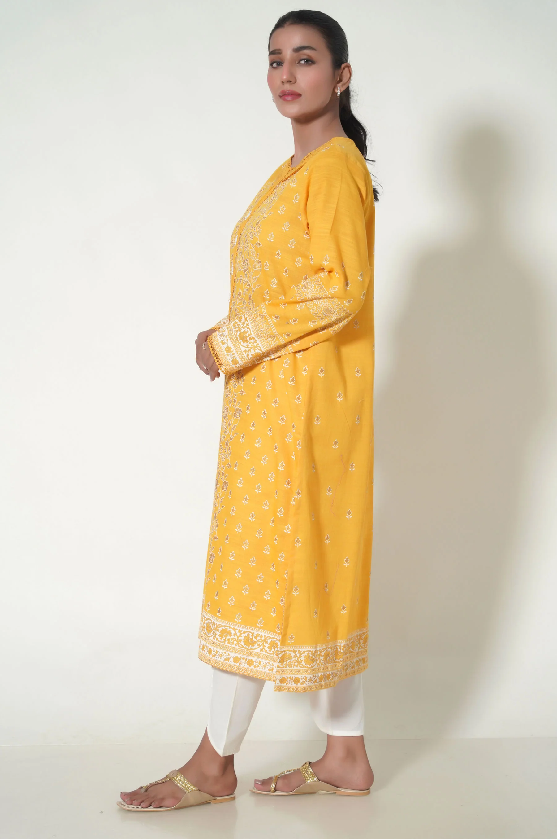Unstitched 1 Piece Printed Paste Khaddar Shirt - Image 4