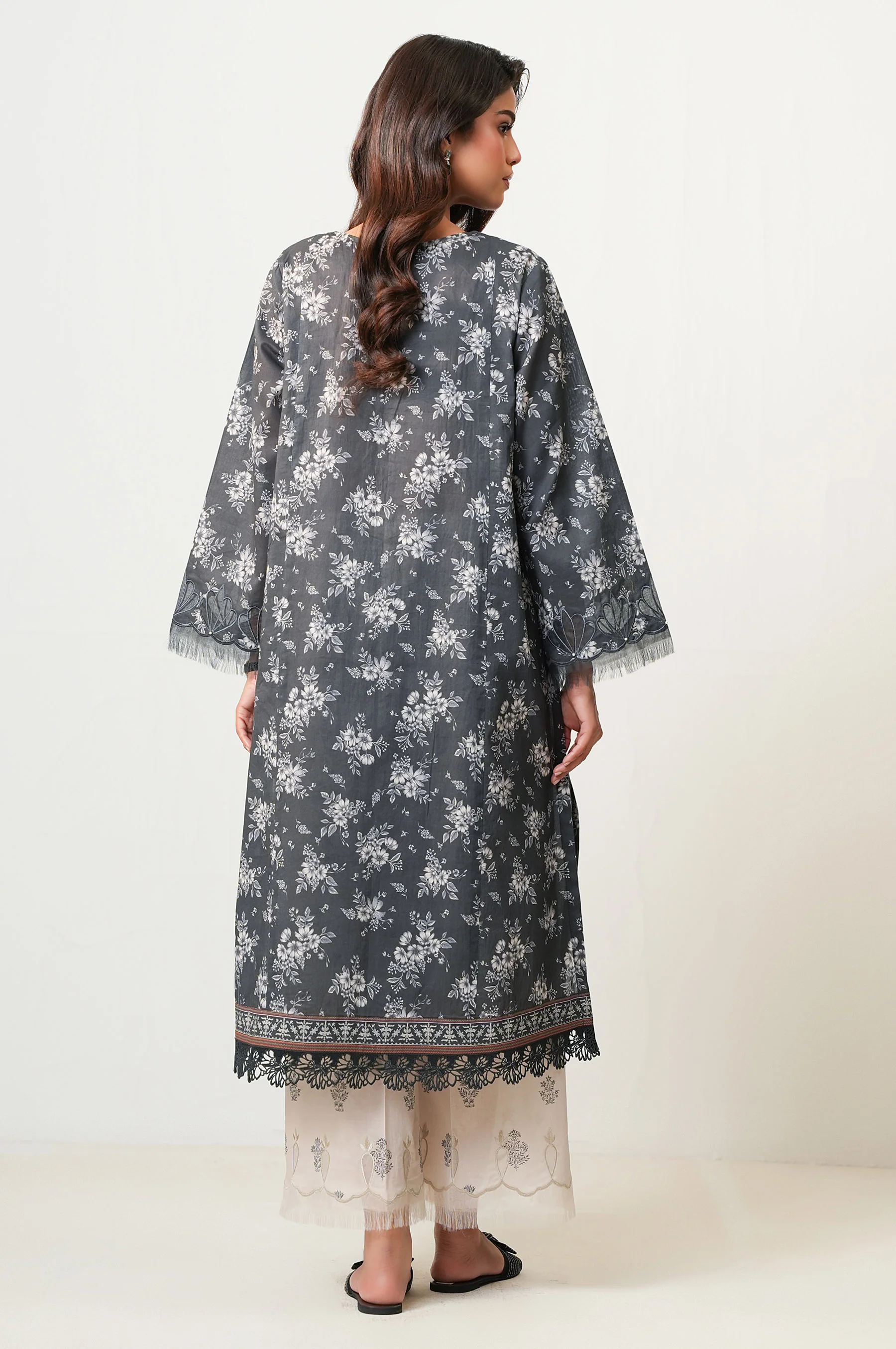 Unstitched 2 Piece Digital Printed Lawn Suit - Image 4