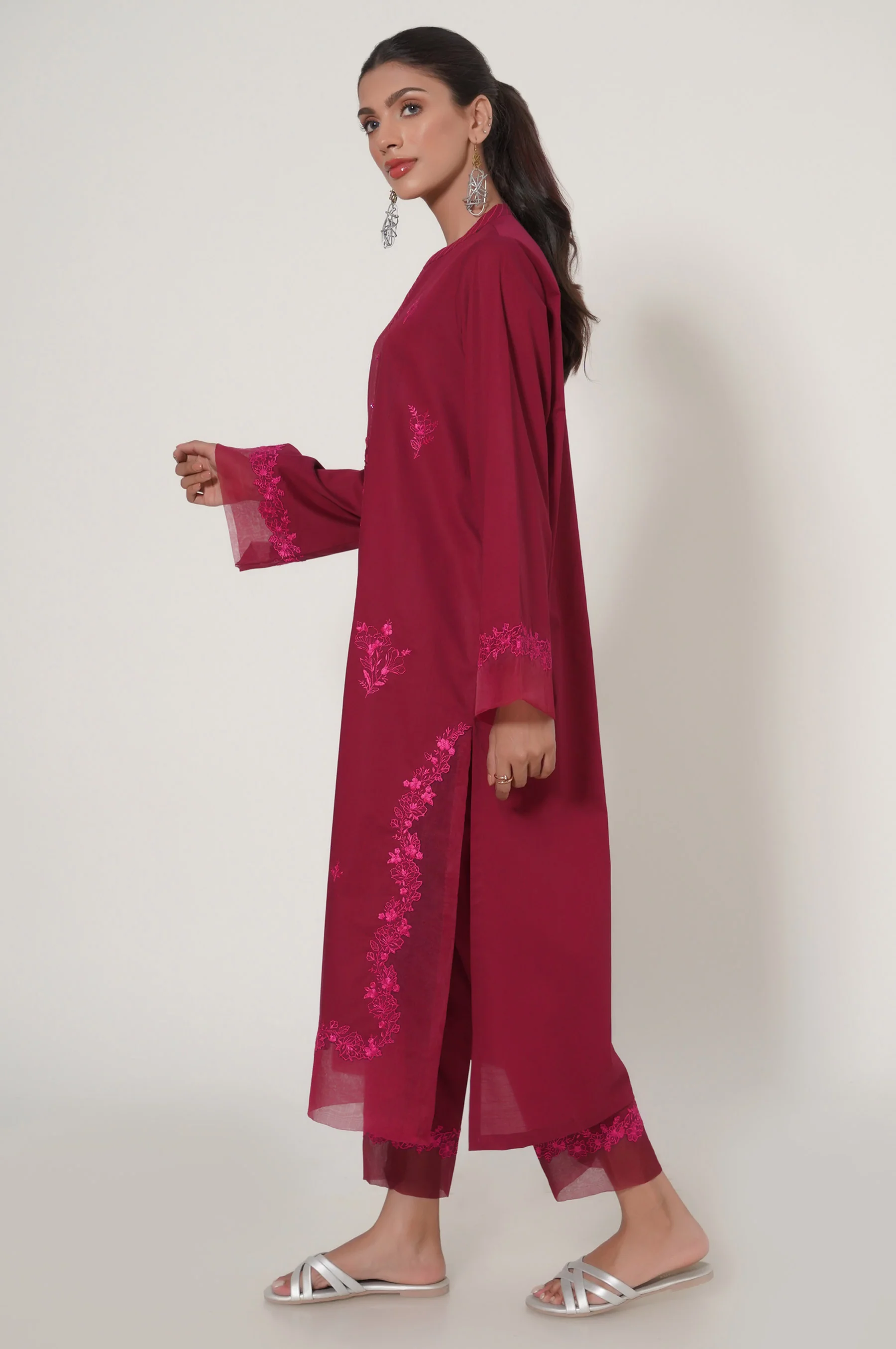Unstitched 2 Piece Embroidered Slub Cambric Suit - Image 6