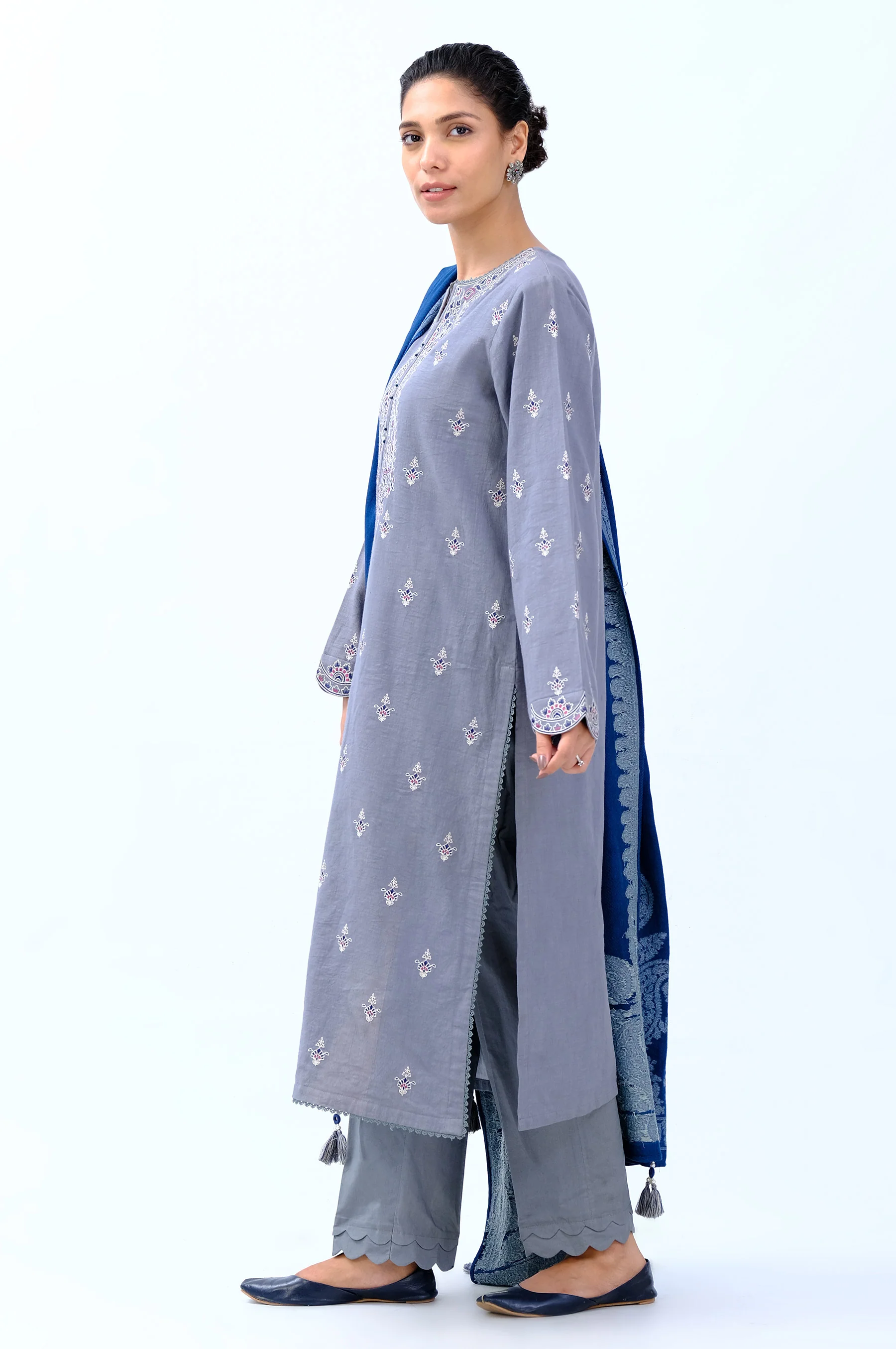 Unstitched 2 Piece Embroidered Khaddar Suit