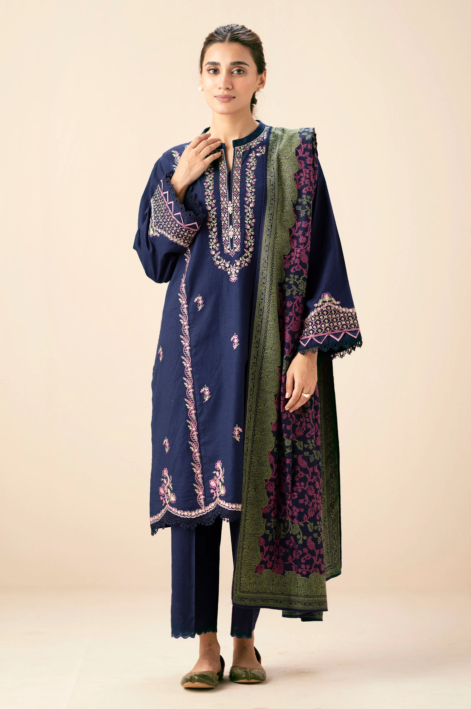 Unstitched 2 Piece Embroidered Textured Slub Suit - Image 5