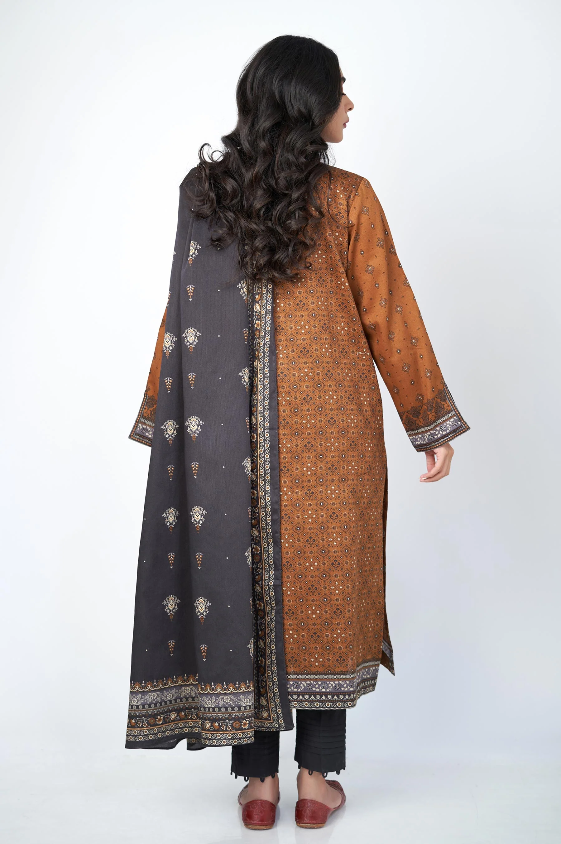 Unstitched 2 Piece Printed Cottel Suit - Image 3