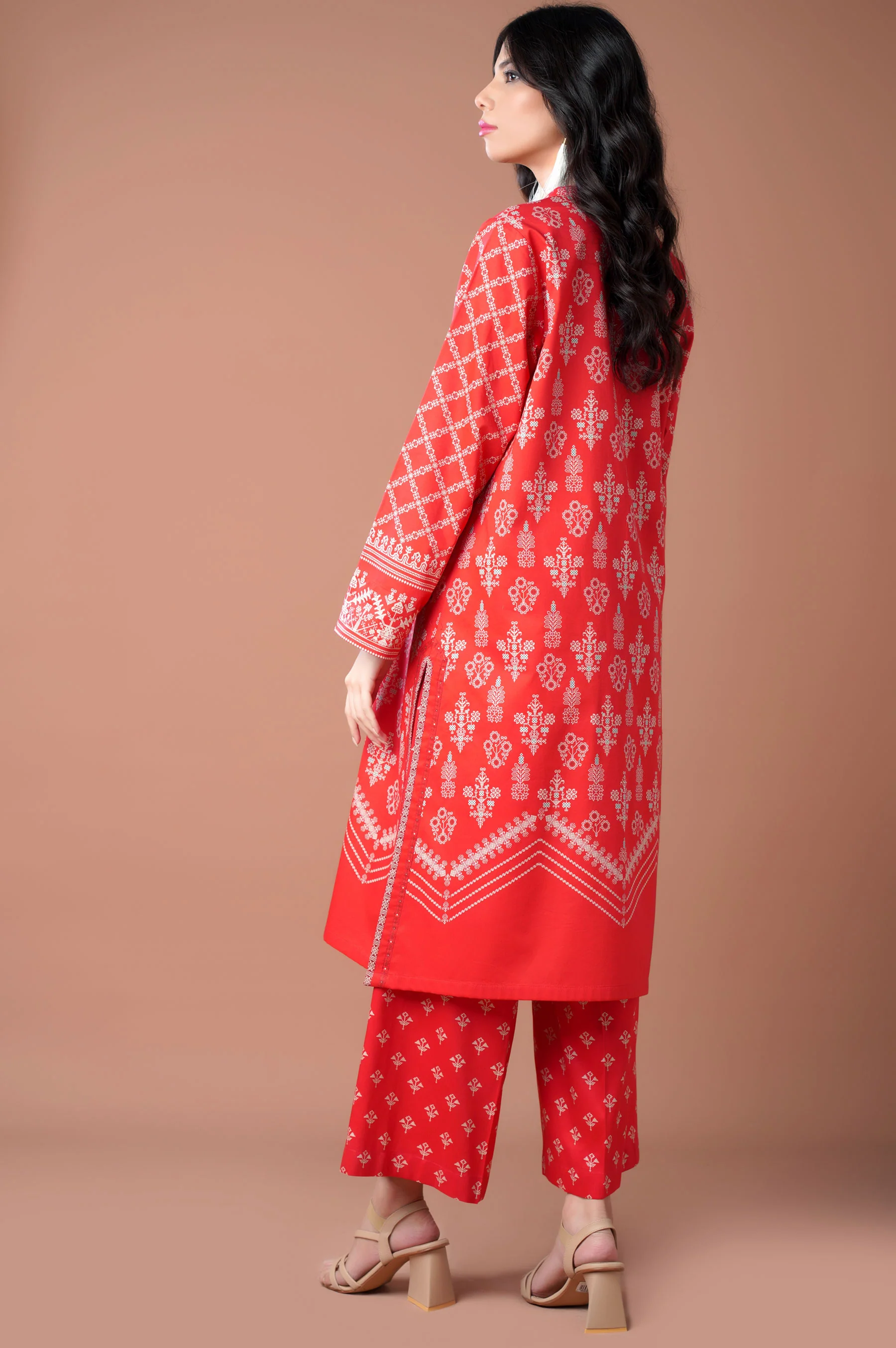 Unstitched 2 Piece Printed Lawn Suit - Image 3
