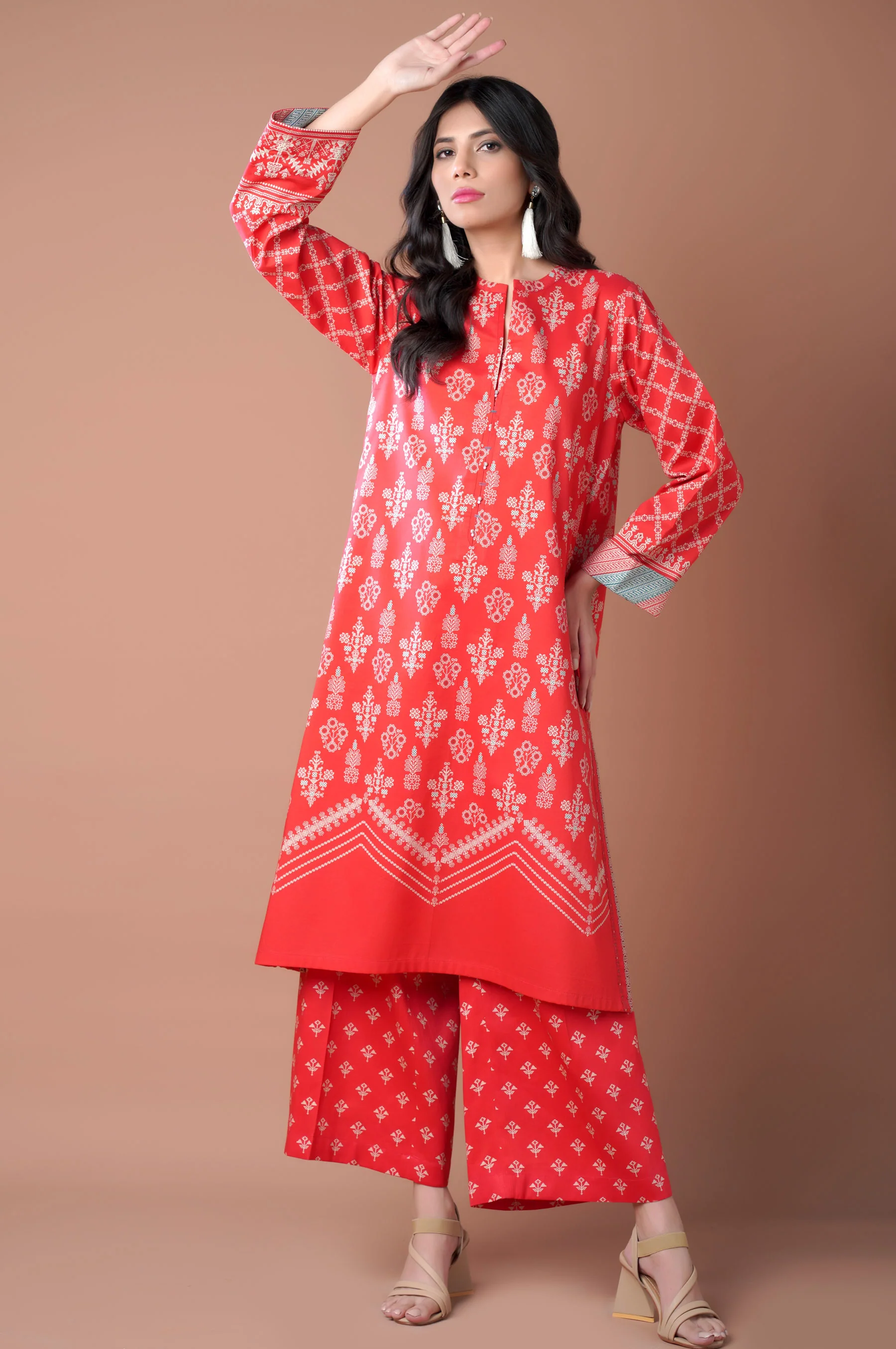Unstitched 2 Piece Printed Lawn Suit - Image 4