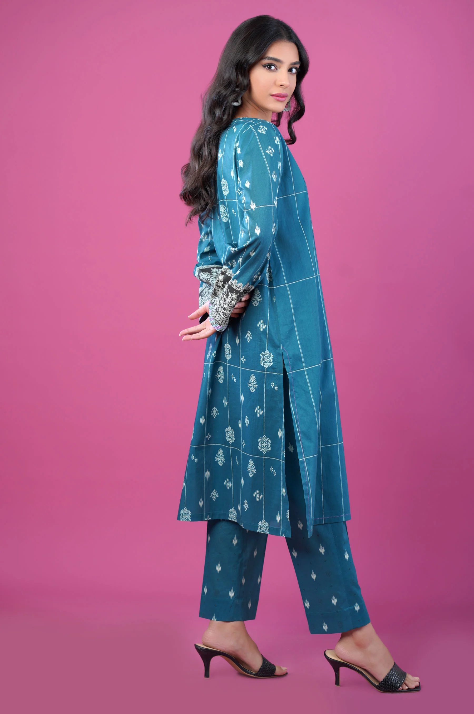 Unstitched 2 Piece Printed Lawn Suit - Image 5