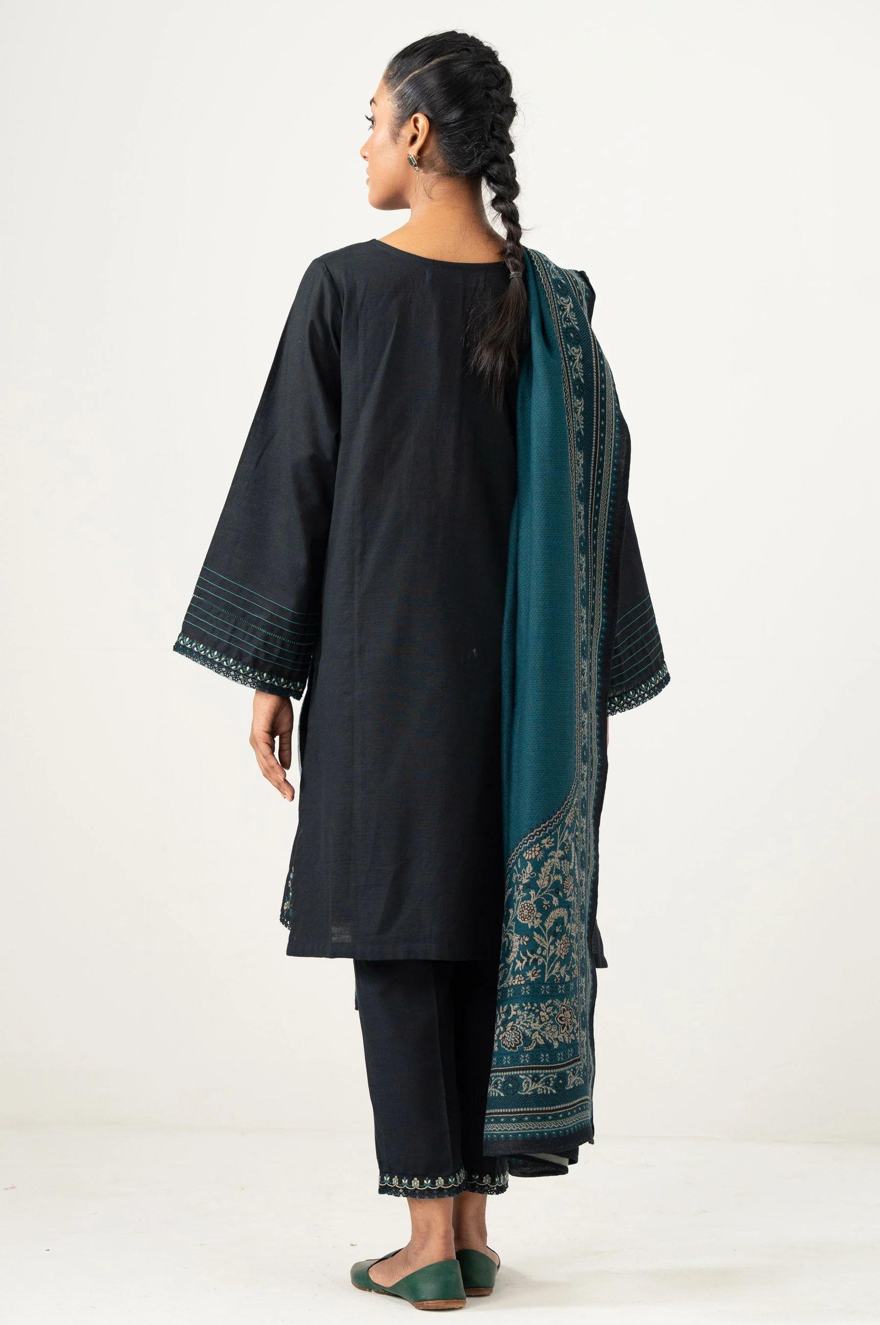 UNSTITCHED EMBROIDERED SHIRT BOTTOM SUIT (FACTORY E-OUTLET) - Image 3