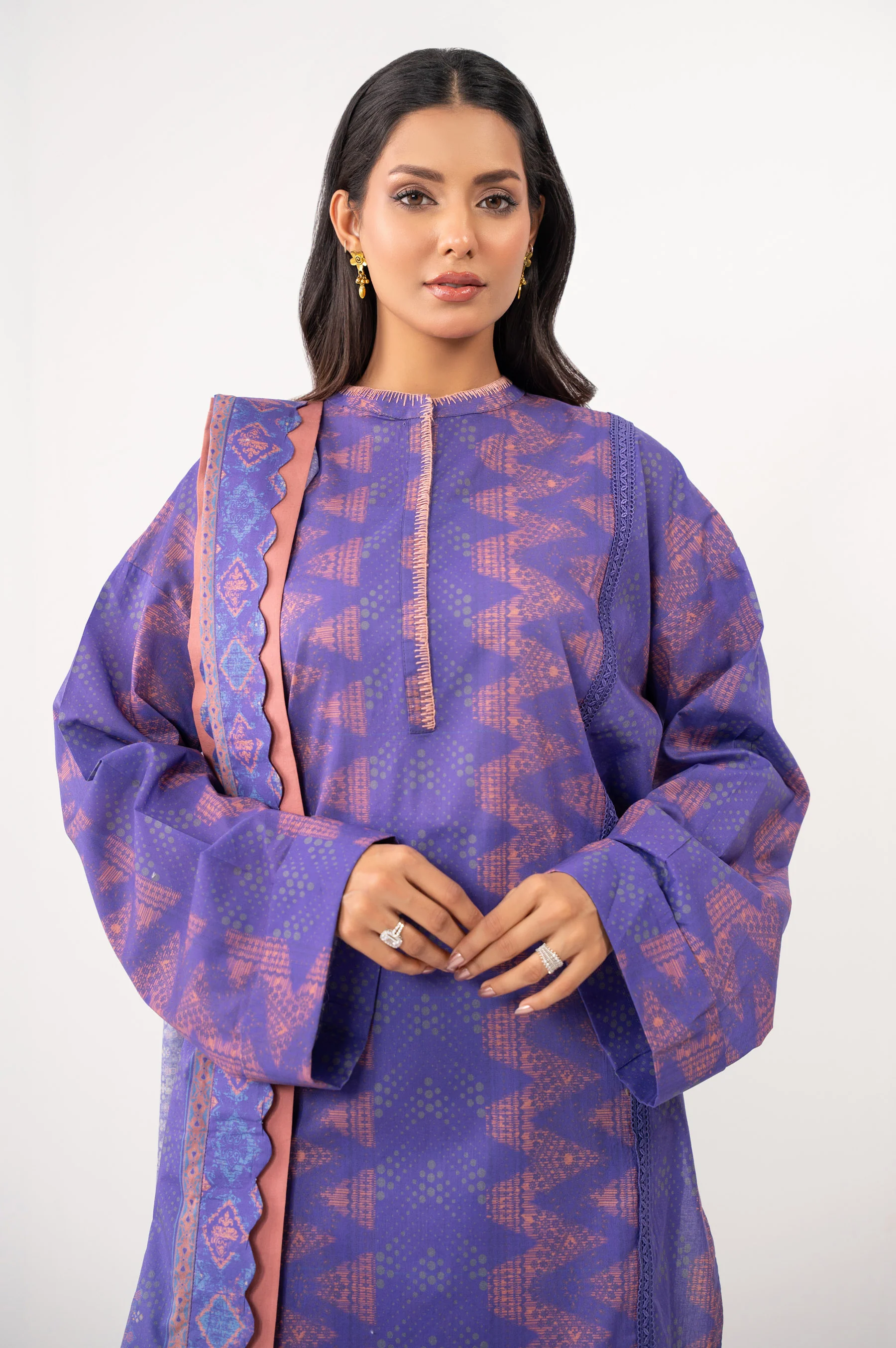 UNSTITCHED PRINTED SUIT - Image 3
