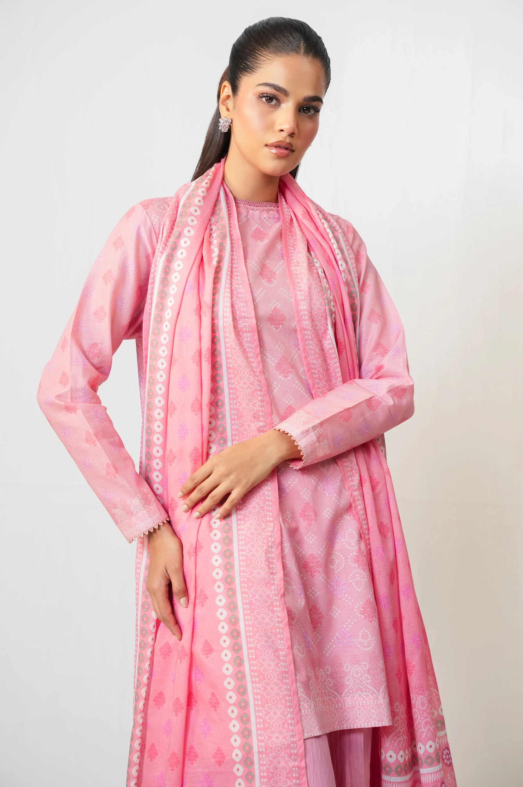 UNSTITCHED PRINTED SUIT - Image 2