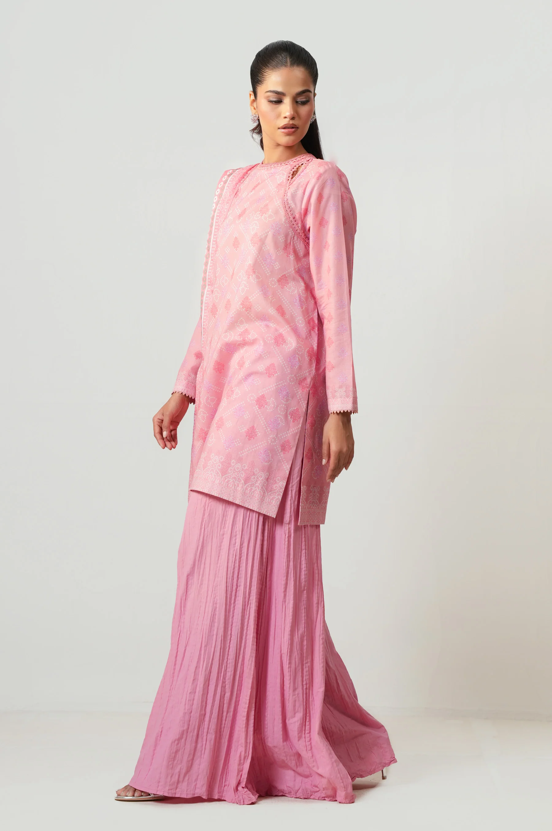 UNSTITCHED PRINTED SUIT - Image 3