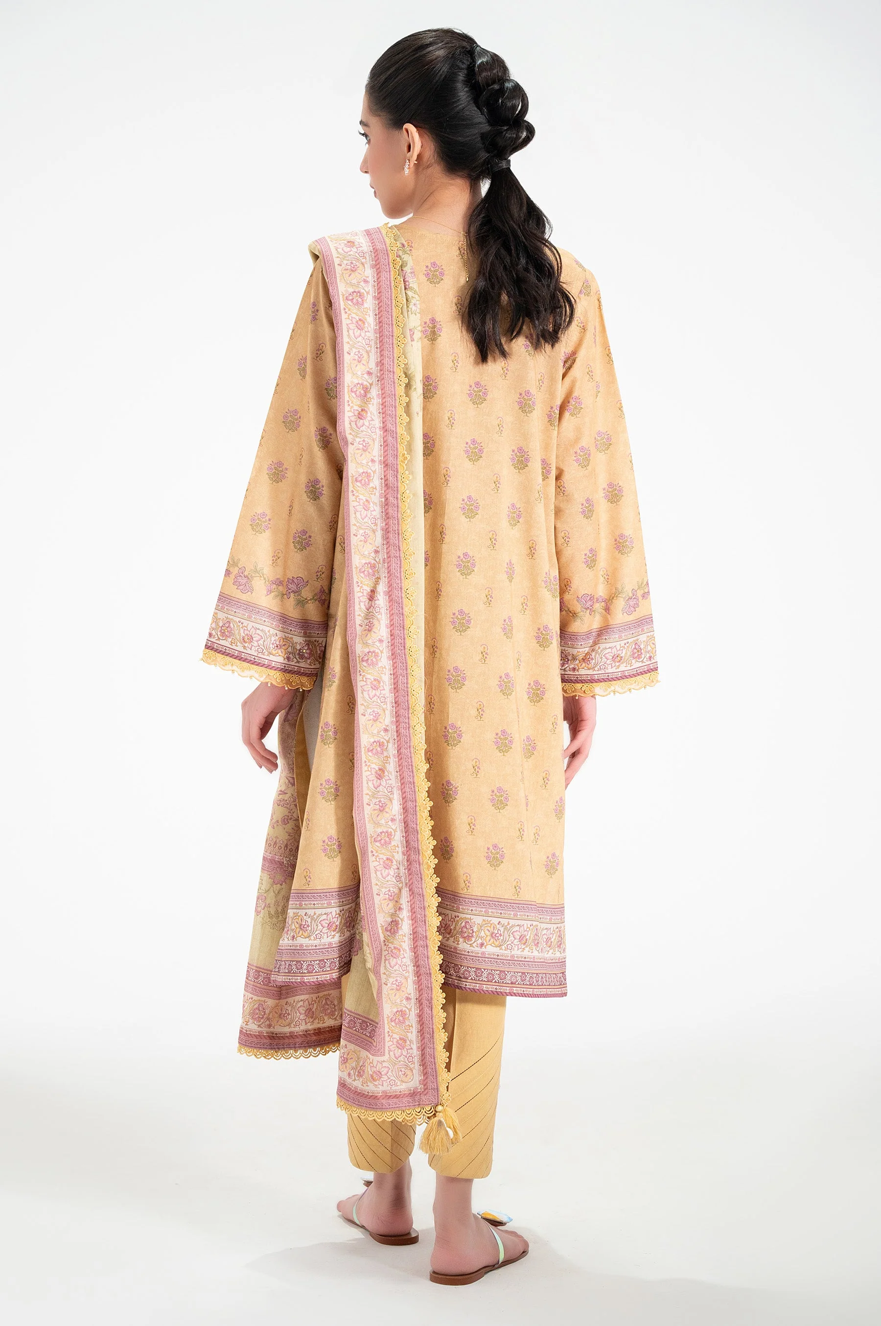 UNSTITCHED PRINTED SUIT - Image 2
