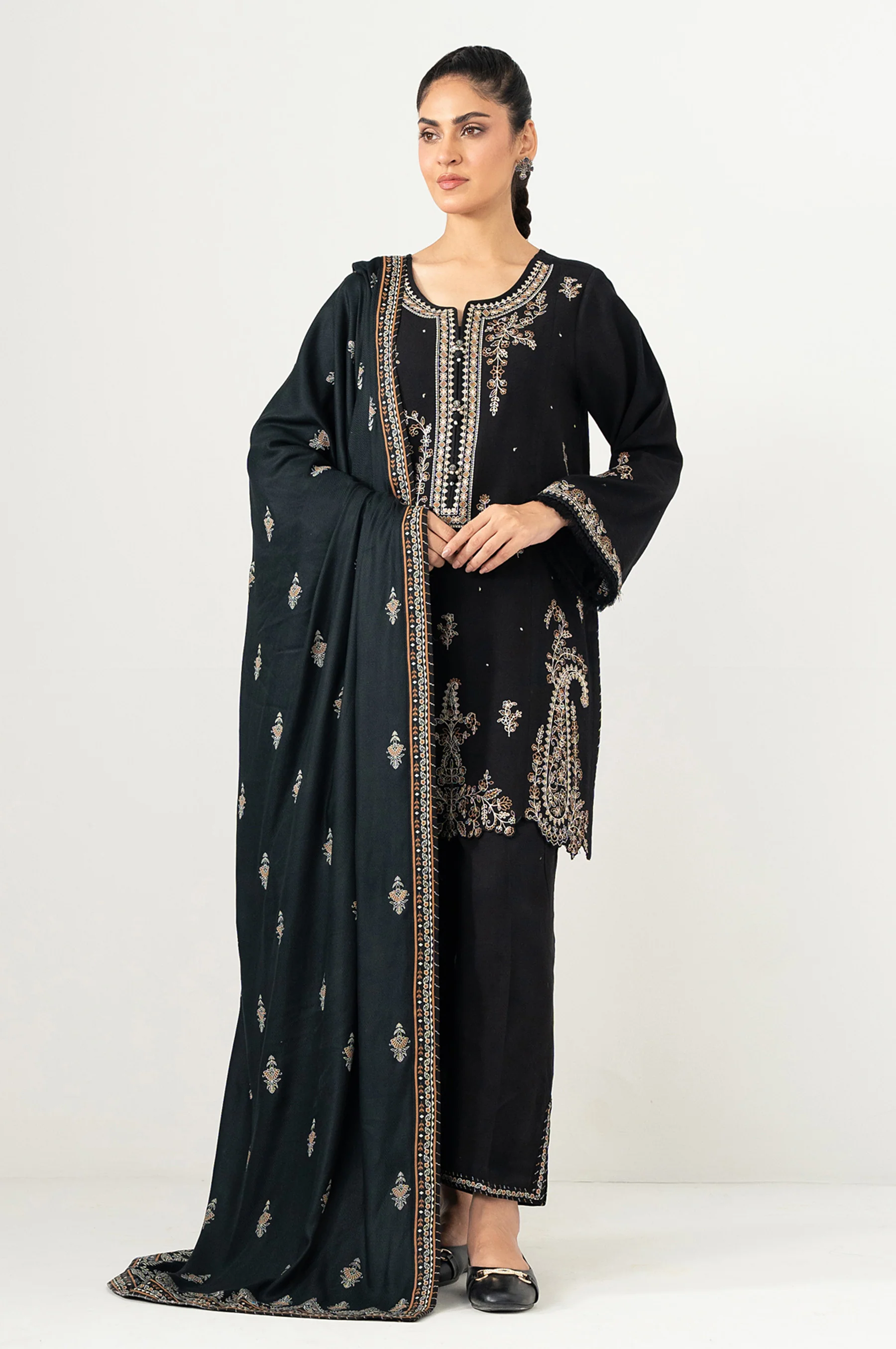 UNSTITCHED 3 PIECE EMBROIDERED SUIT - Image 2