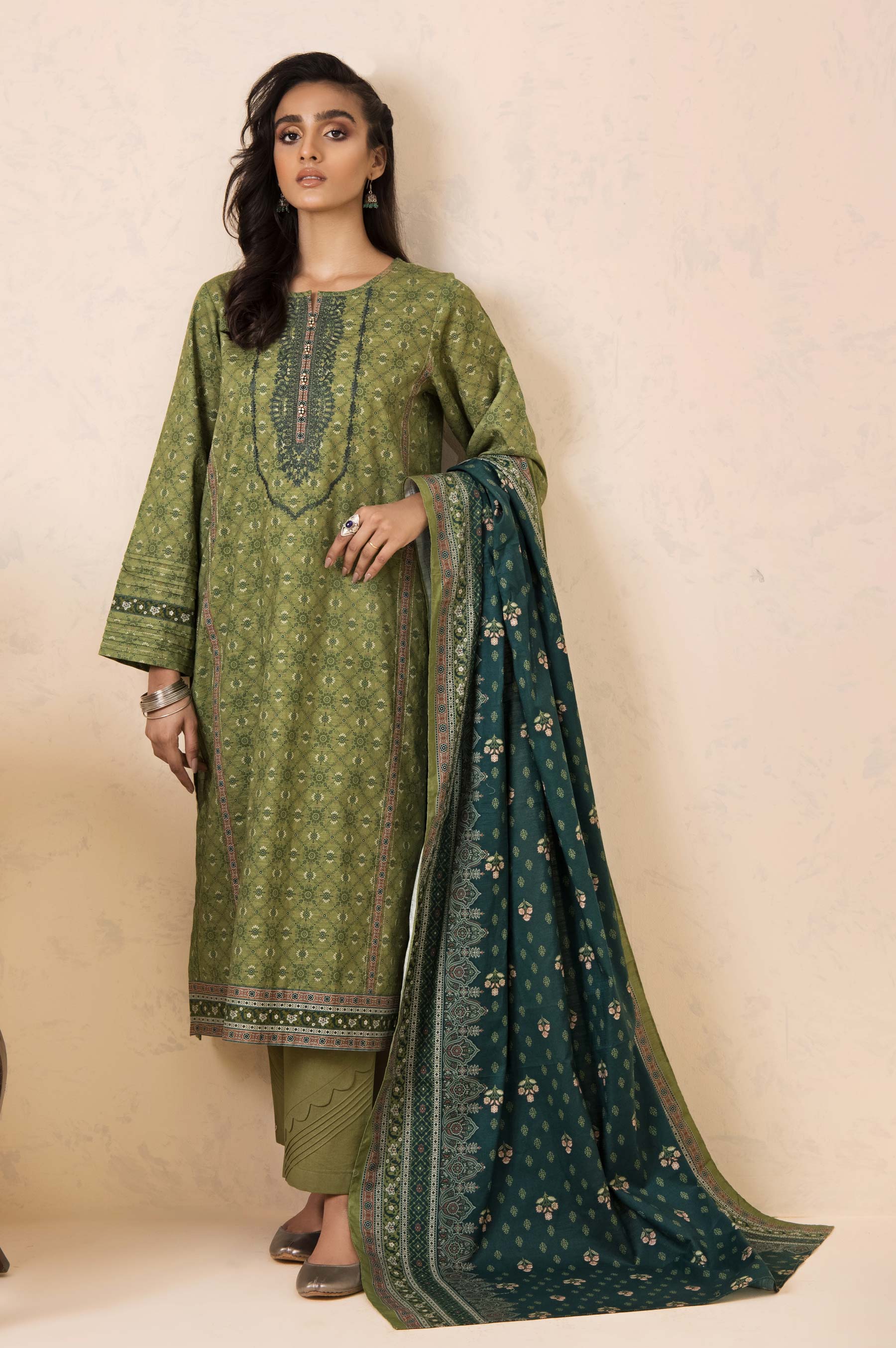 Unstitched 3 Piece Embroidered Cottel Suit
