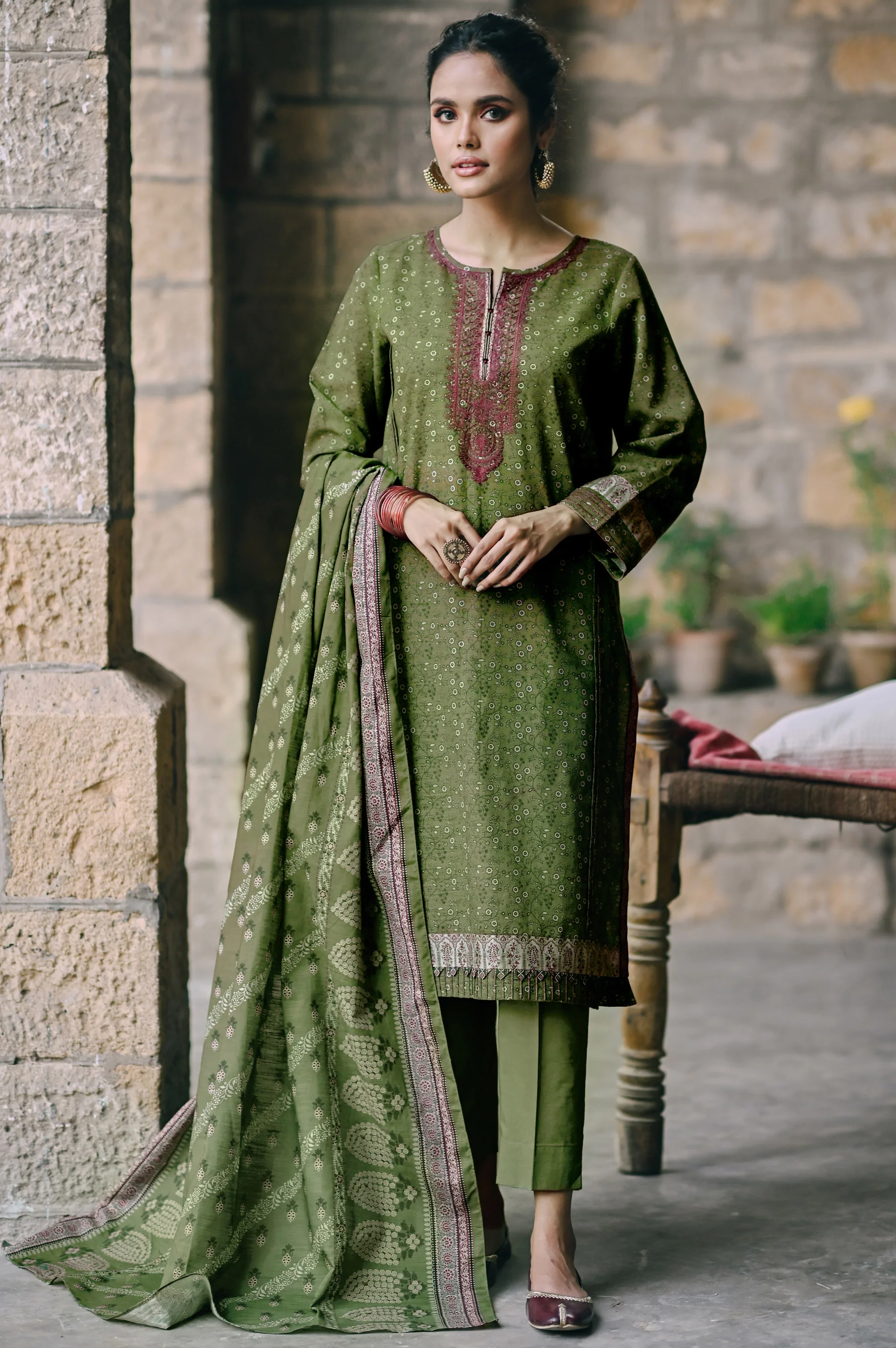 Unstitched 3 Piece Embroidered Cottel Suit