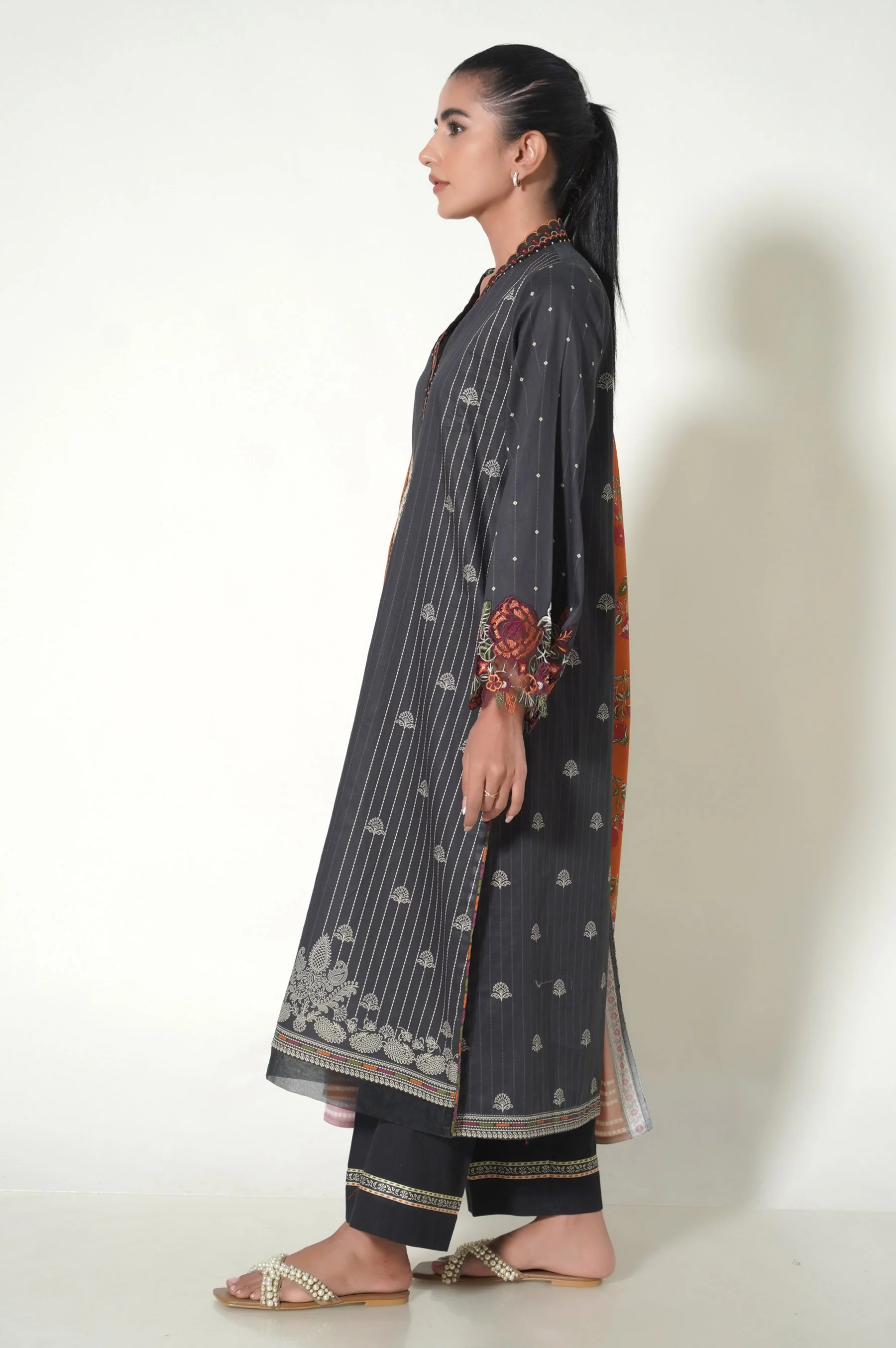 Unstitched 3 Piece Embroidered Cottel Suit - Image 3