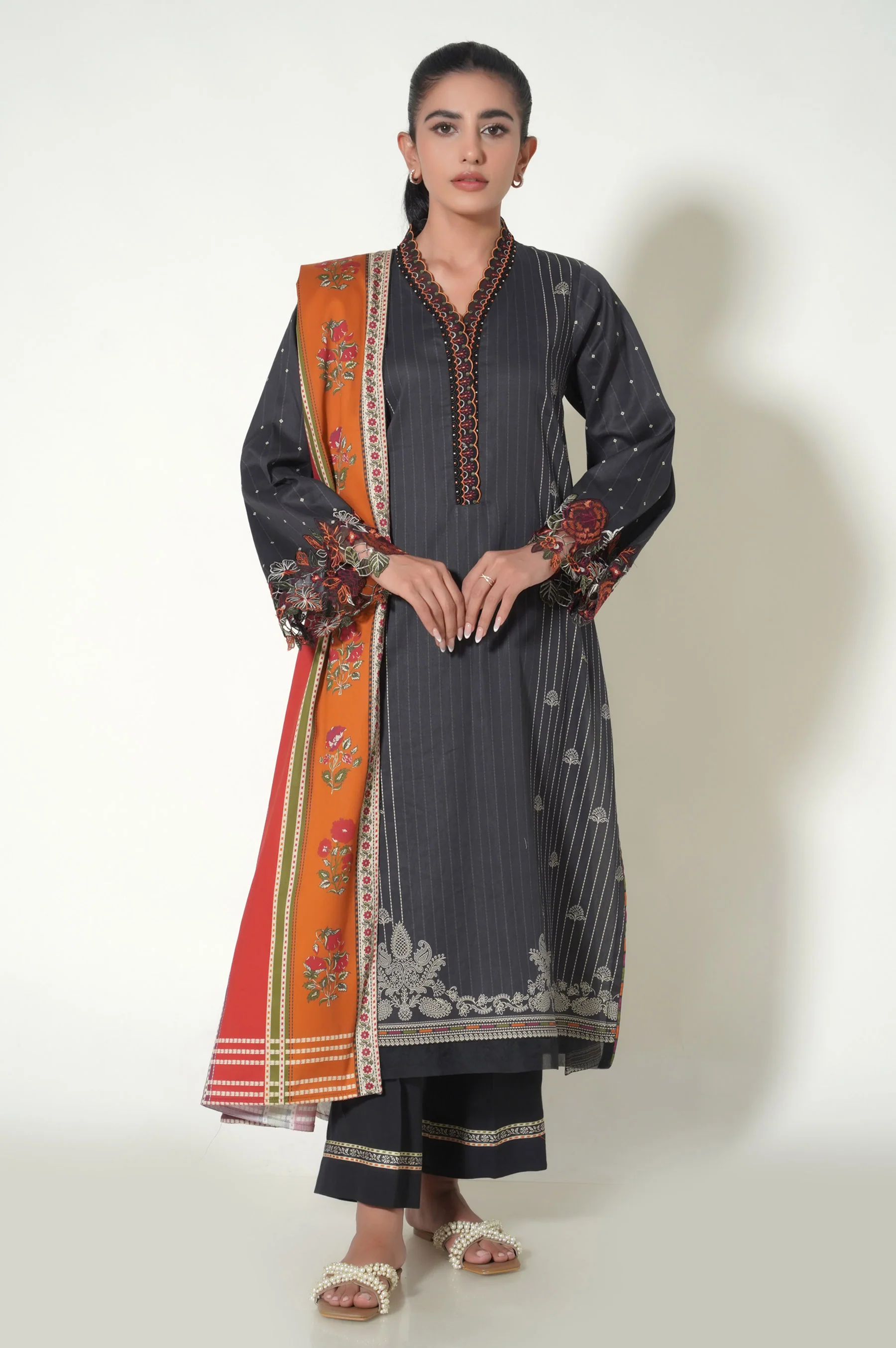 Unstitched 3 Piece Embroidered Cottel Suit - Image 6