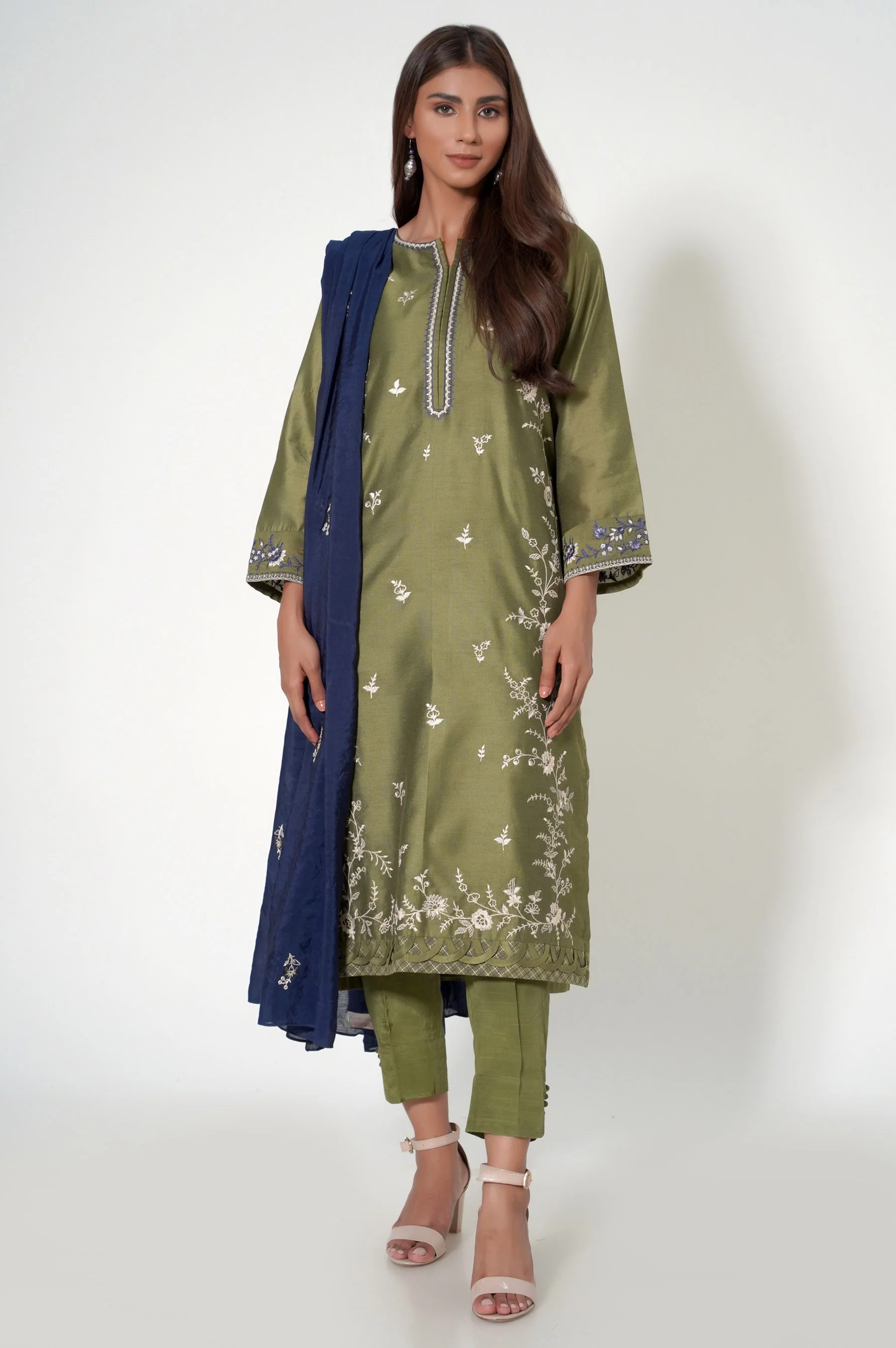 3 Piece Unstitched Embroidered Cotton Net Suit - Image 2