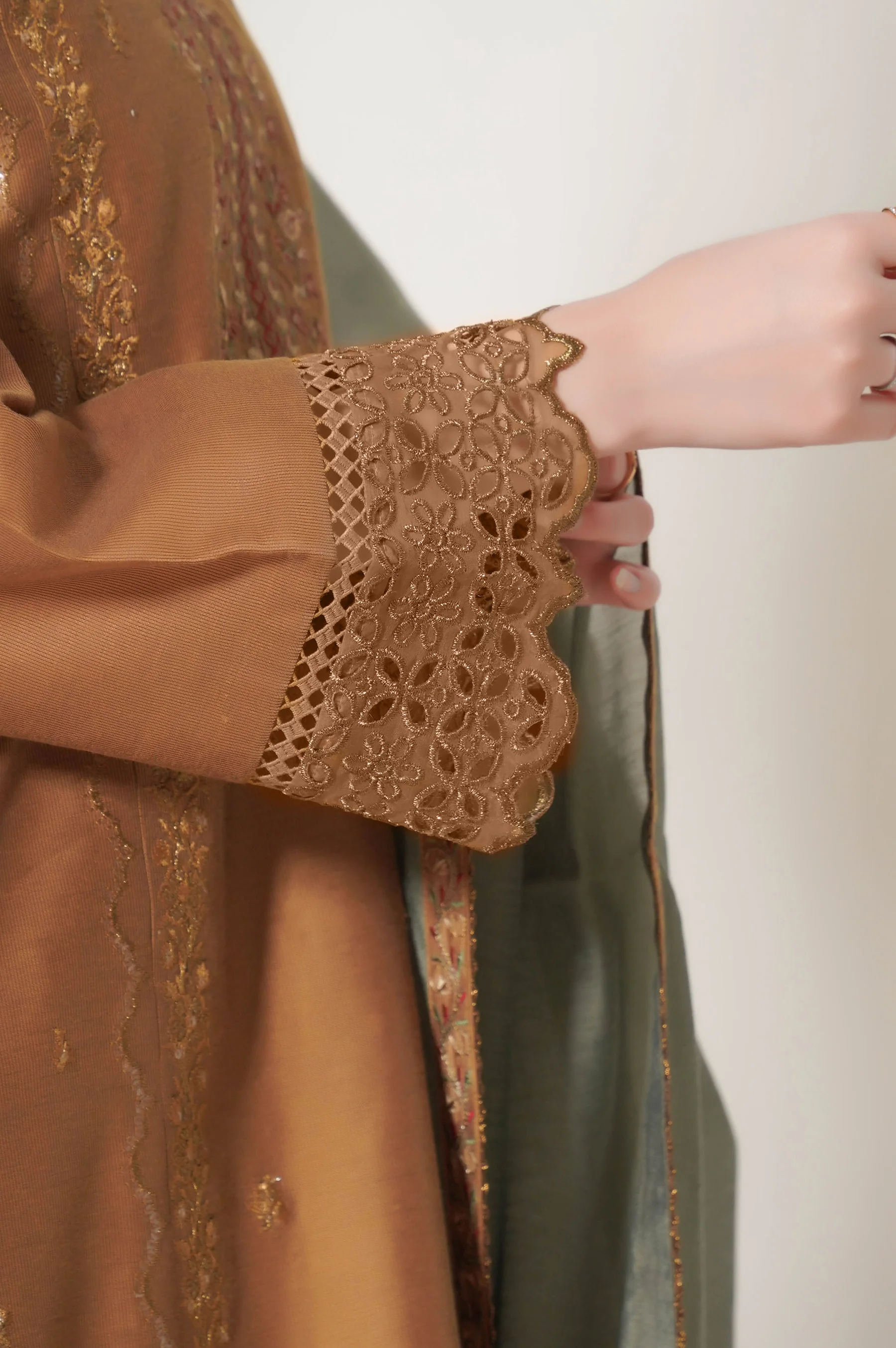 Unstitched 3 Piece Embroidered Cotton Net Suit - Image 3