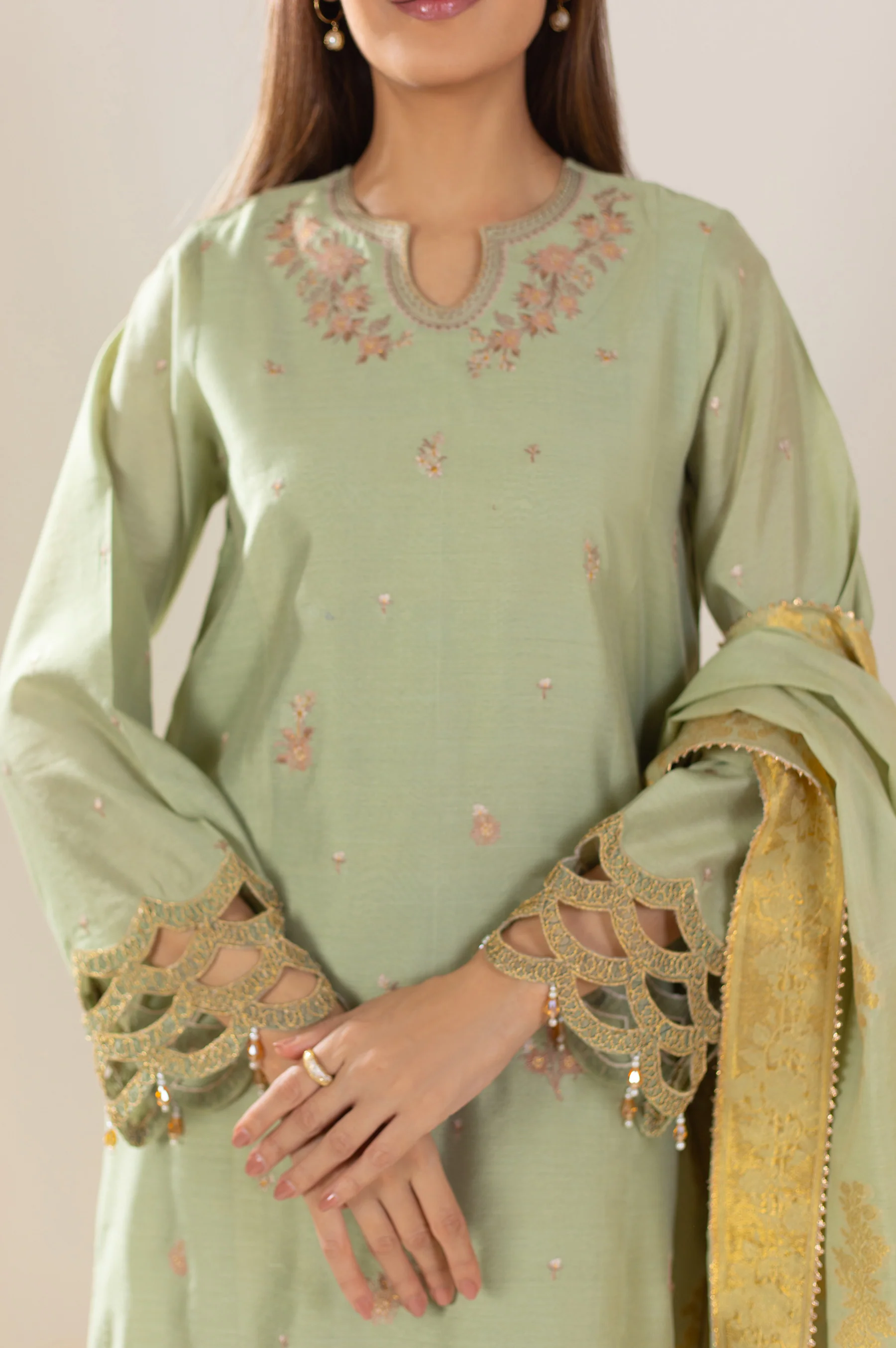 Unstitched 3 Piece Embroidered Cotton Net Suit - Image 6