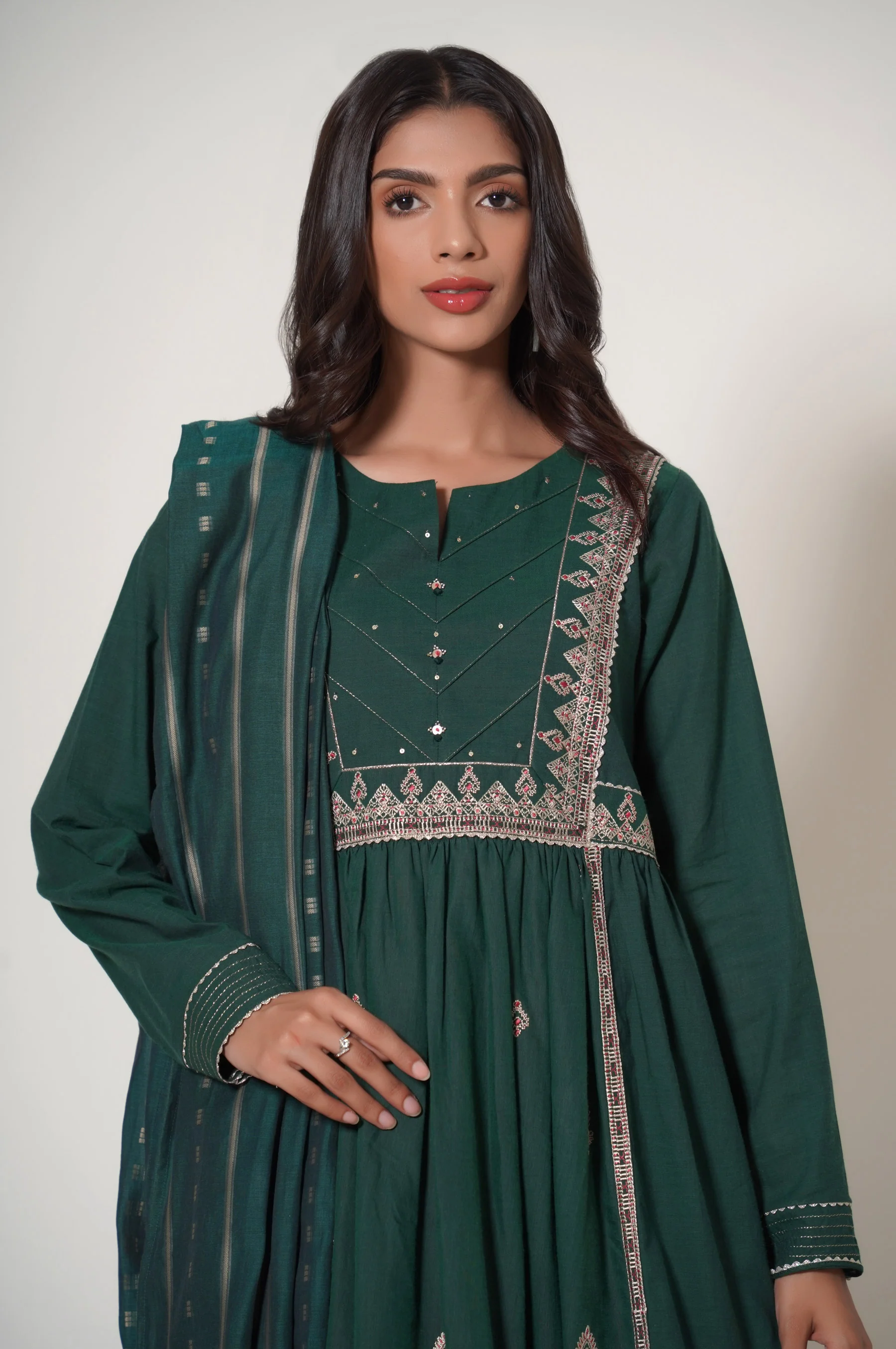 Unstitched 3 Piece Embroidered Yarn Dyed Suit - Image 4