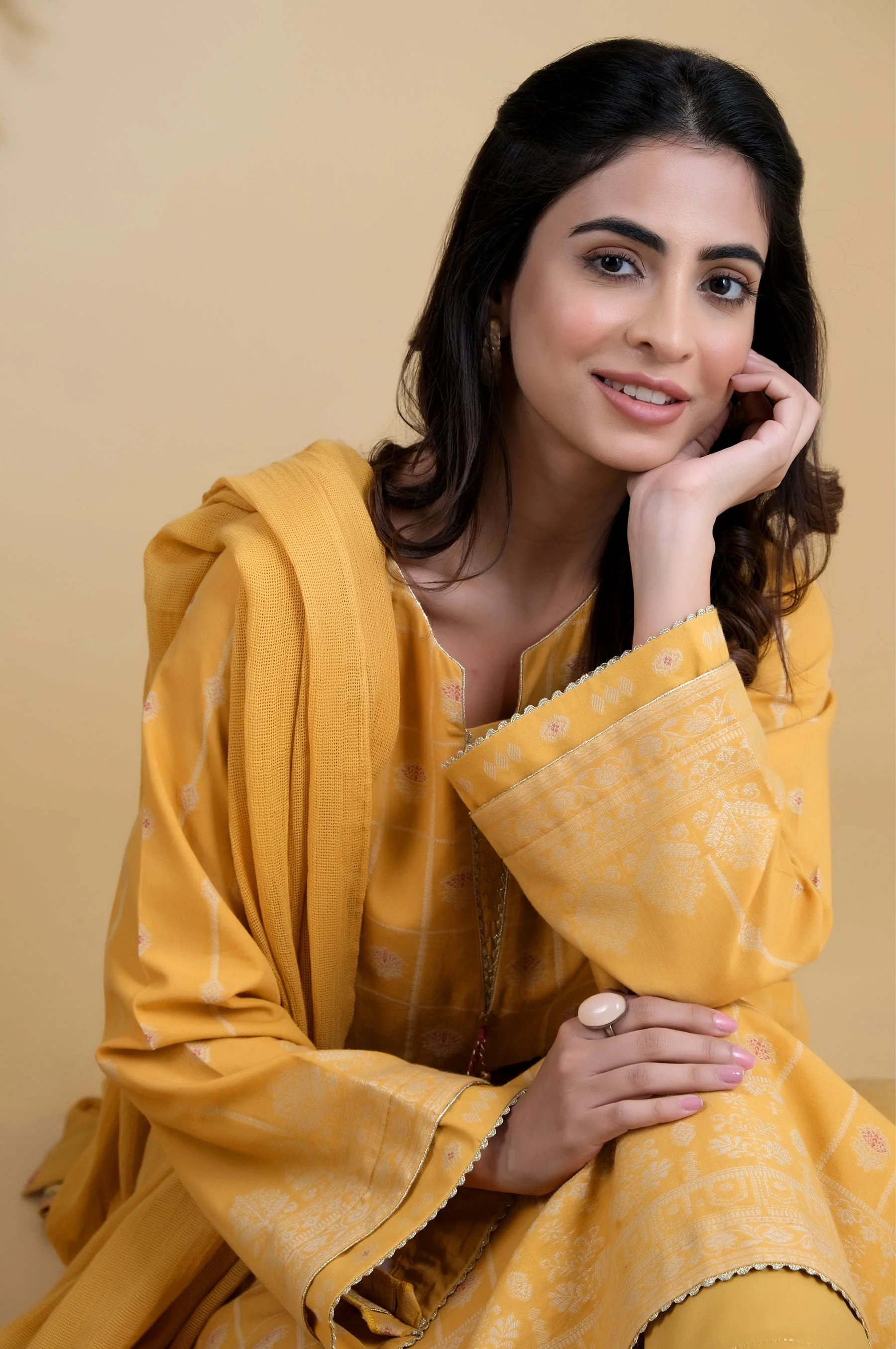 Unstitched 3 Piece Embroidered Jacquard Suit - Image 3