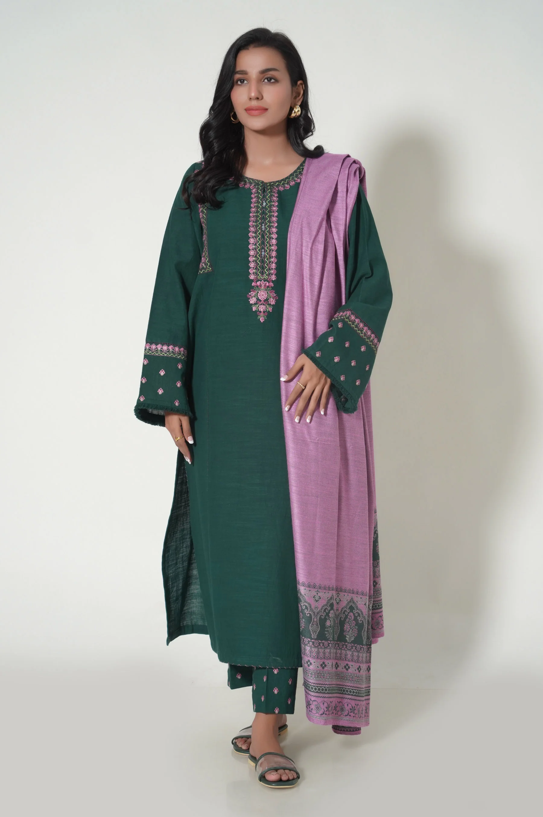 Unstitched 3 Piece Embroidered Khaddar Suit