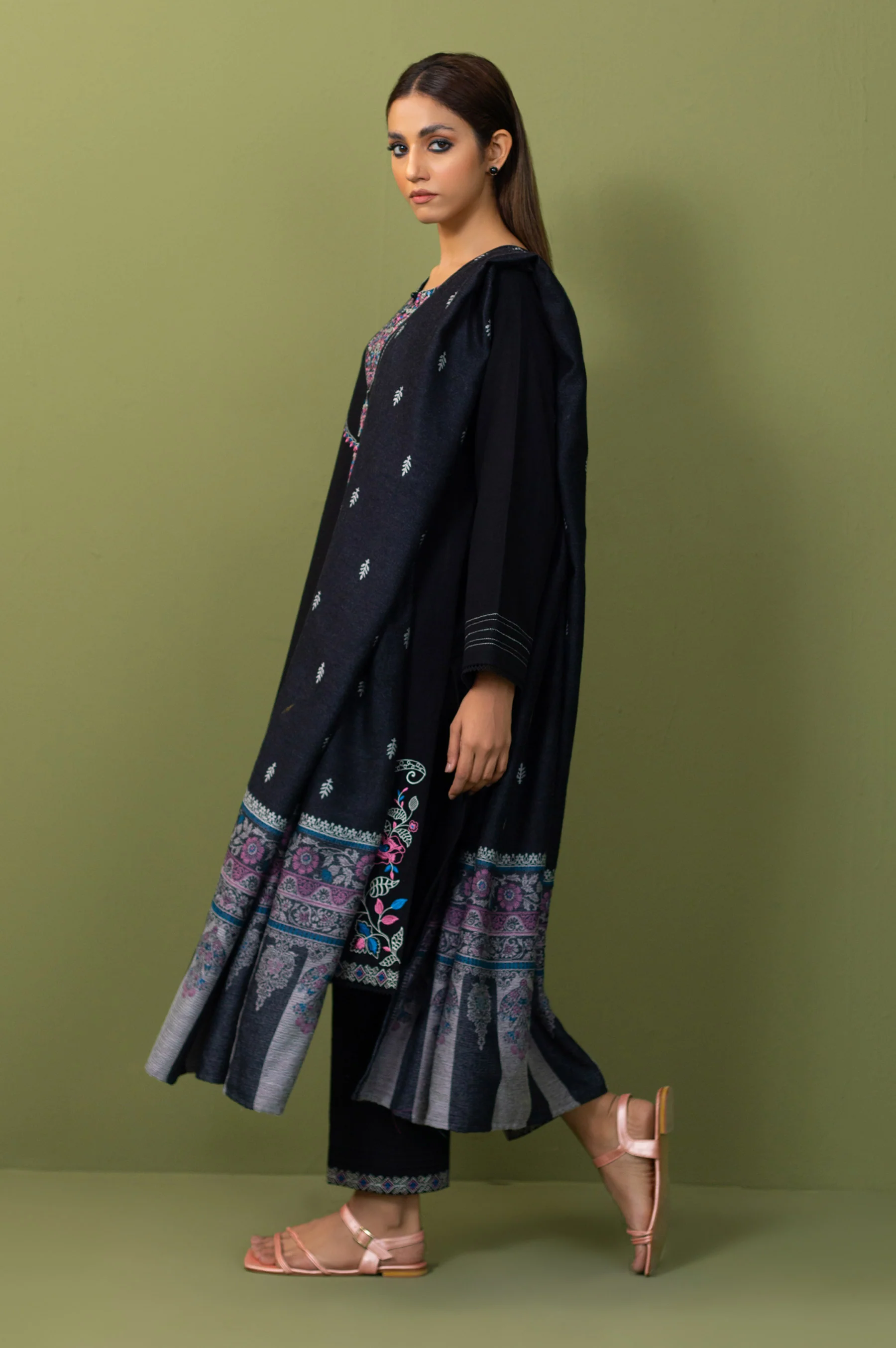 Unstitched 3 Piece Embroidered Khaddar Suit - Image 3