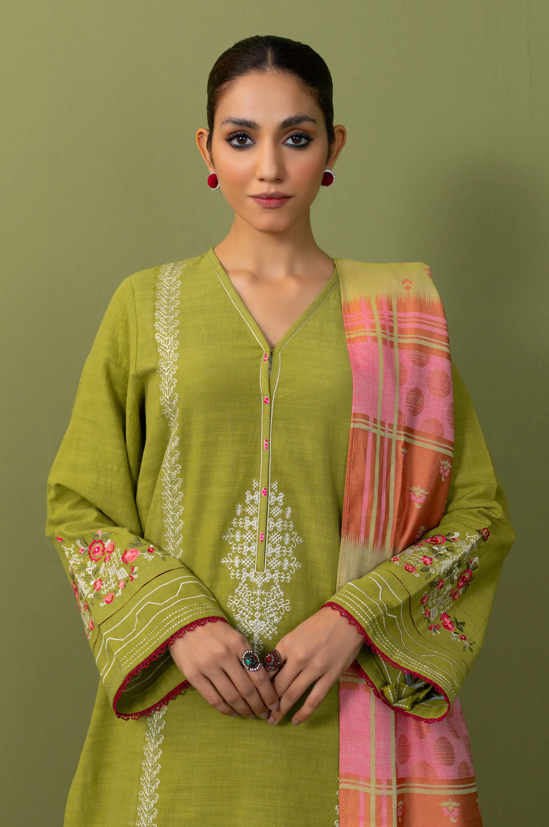 Unstitched 3 Piece Embroidered Khaddar Suit - Image 3
