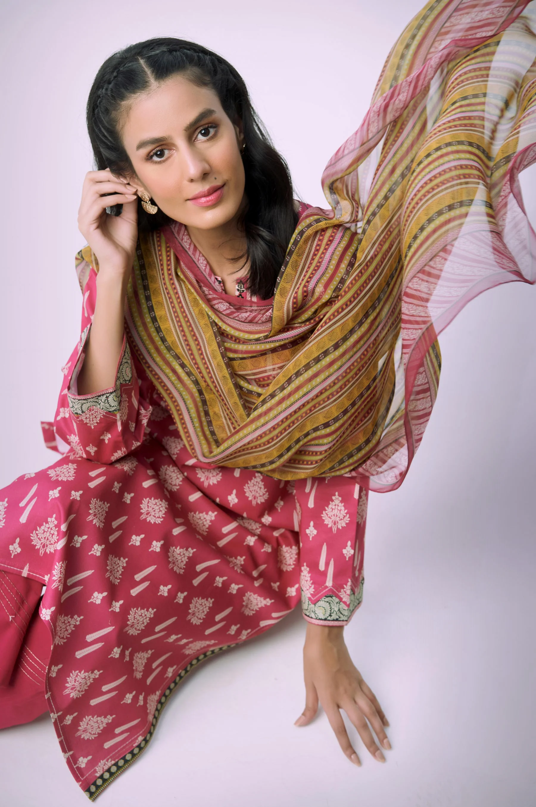 Unstitched 3 Piece Printed Lawn Shirt with Chiffon Dupatta - Image 5