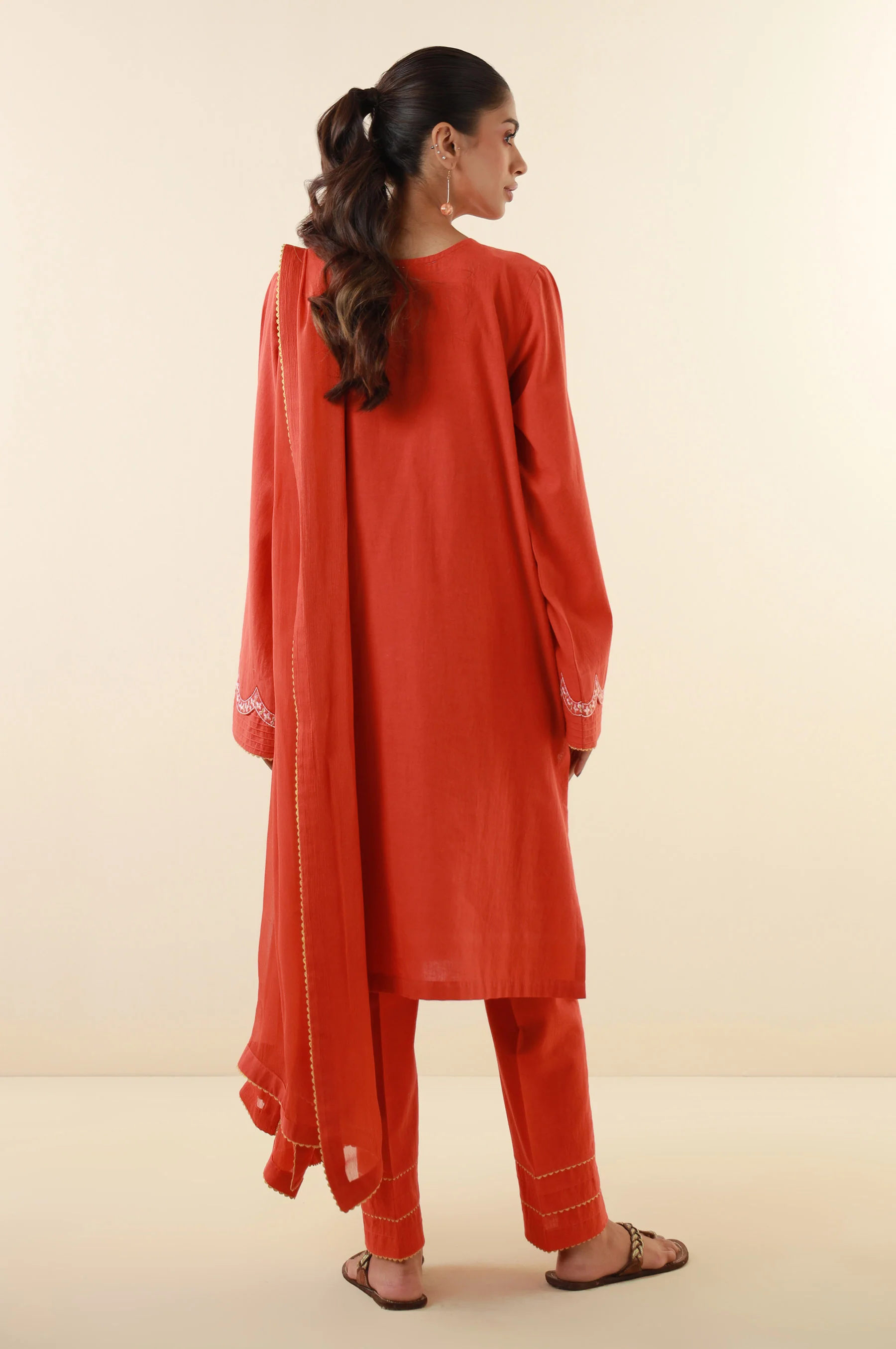 Unstitched 3 Piece Embroidered Lawn Suit - Image 5