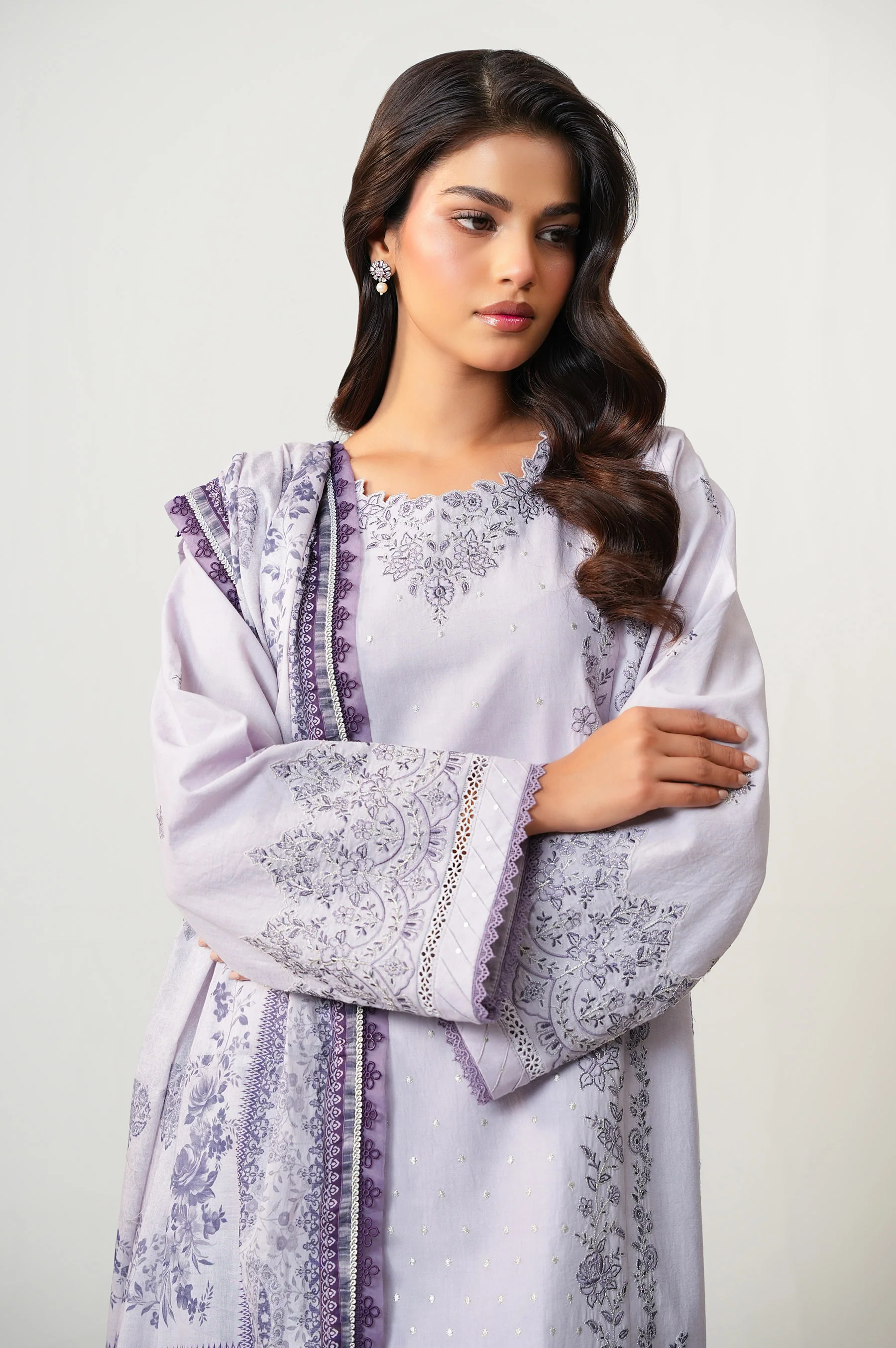 Unstitched 3 Piece Embroidered Lawn Suit - Image 5