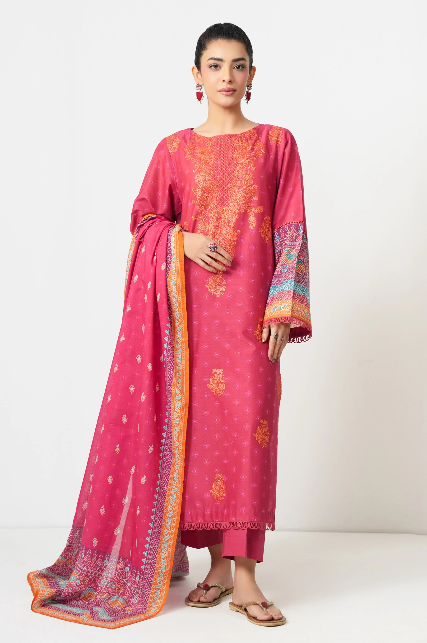 UNSTITCHED EMBROIDERED SUIT - Image 6