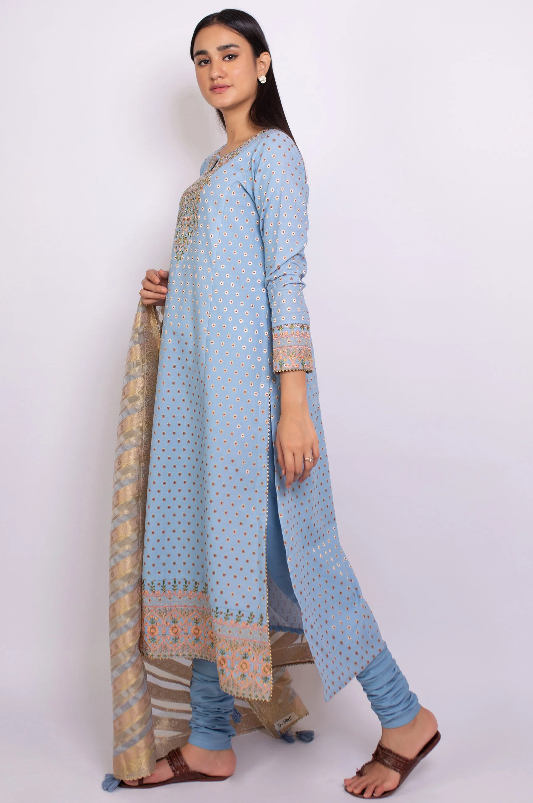 Unstitched 3 Piece Embroidered Maysuri Jacquard Suit - Image 2